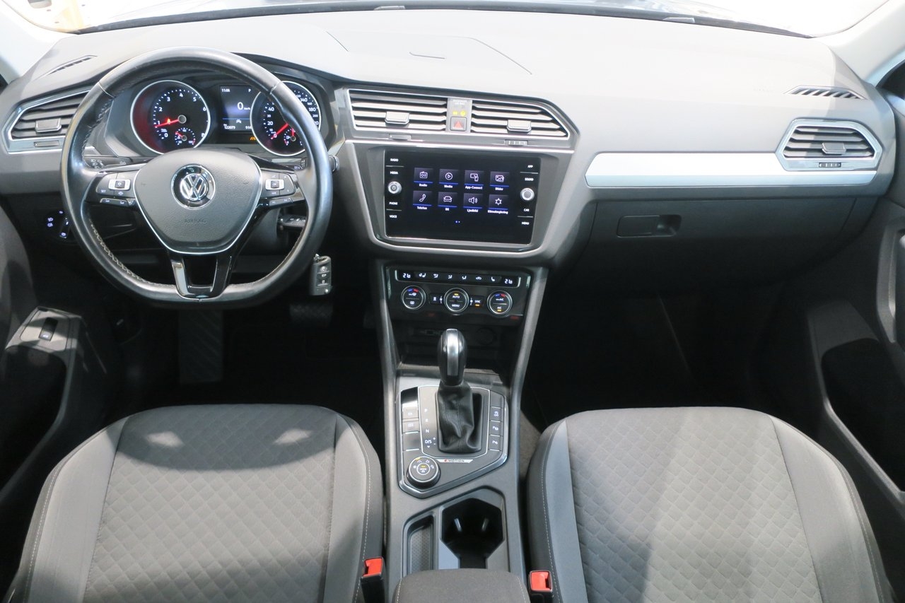 Volkswagen Tiguan 2020, bild 6/10