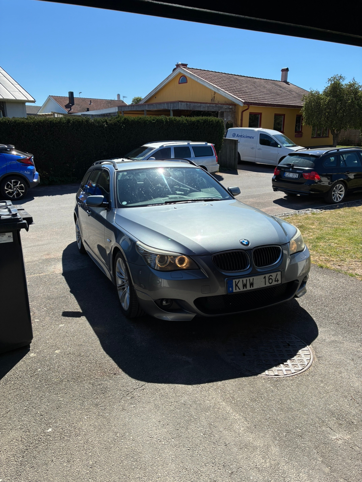 BMW 523 i Touring Automatisk 2008, bild 2/5