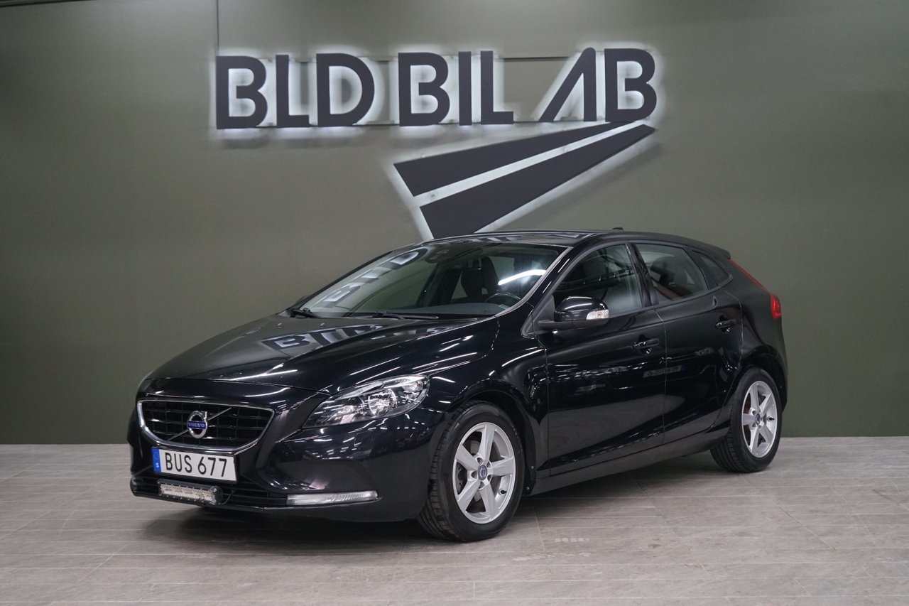 Volvo V40 2014, photo 2/10