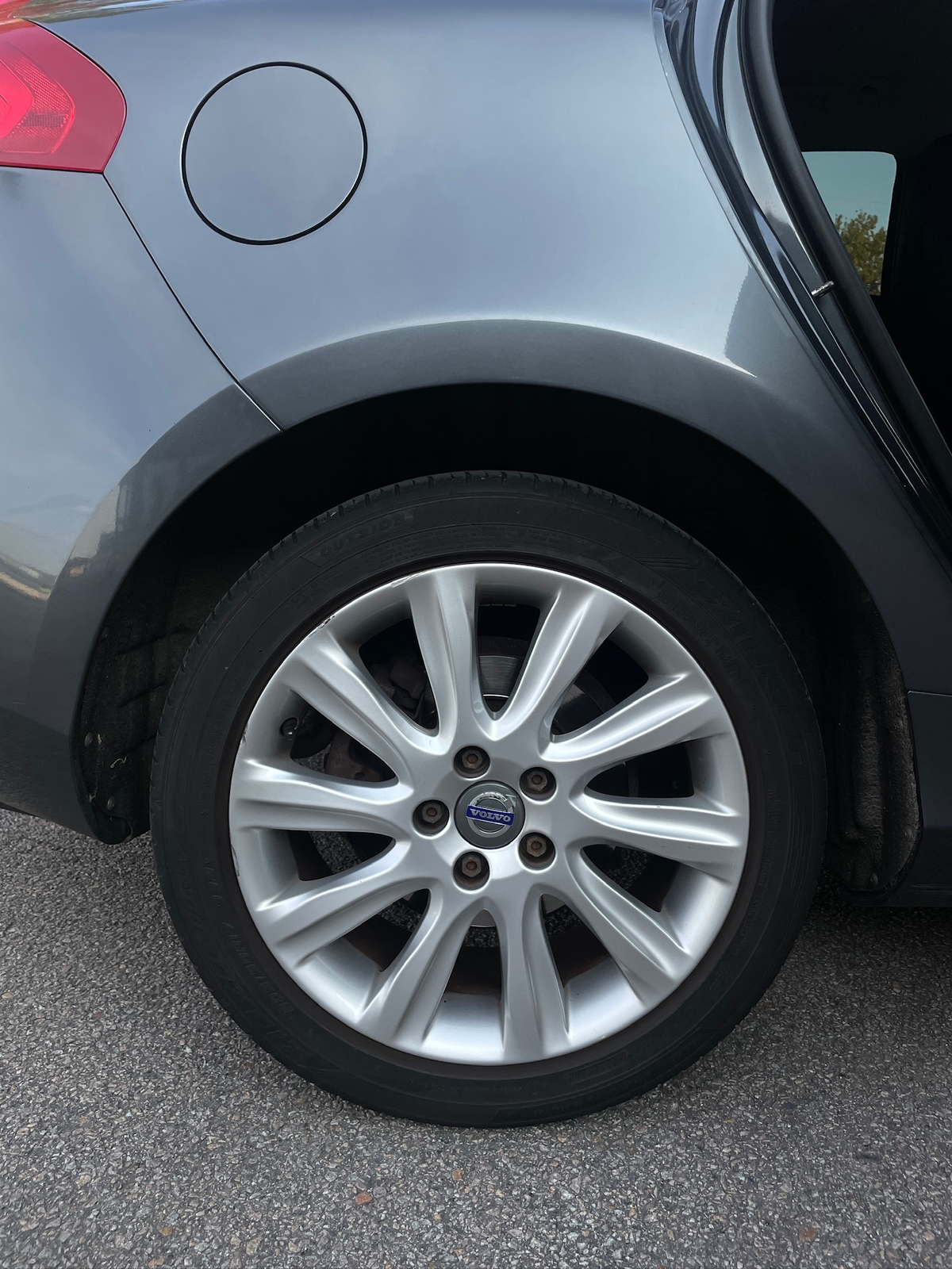 Volvo V40 D3 Geartronic 2014, kuva 5/8