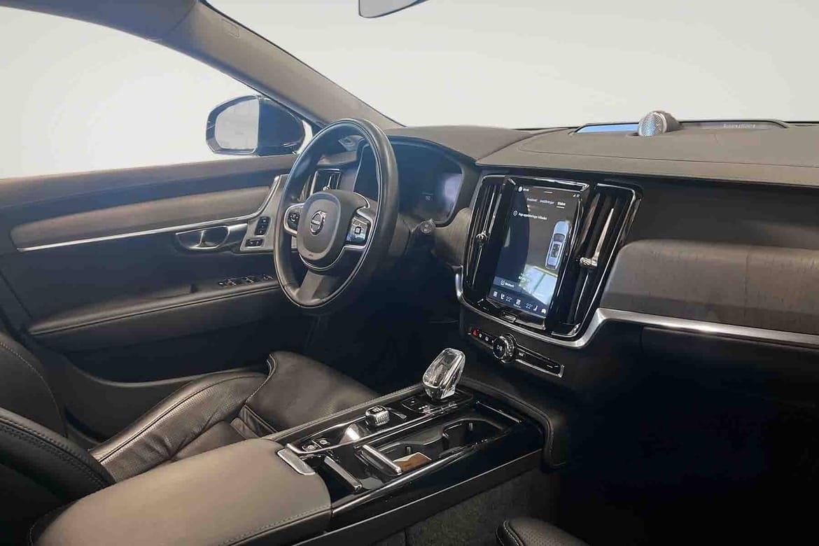 Volvo V90 Recharge T6 Inscription 2022, photo 6/10