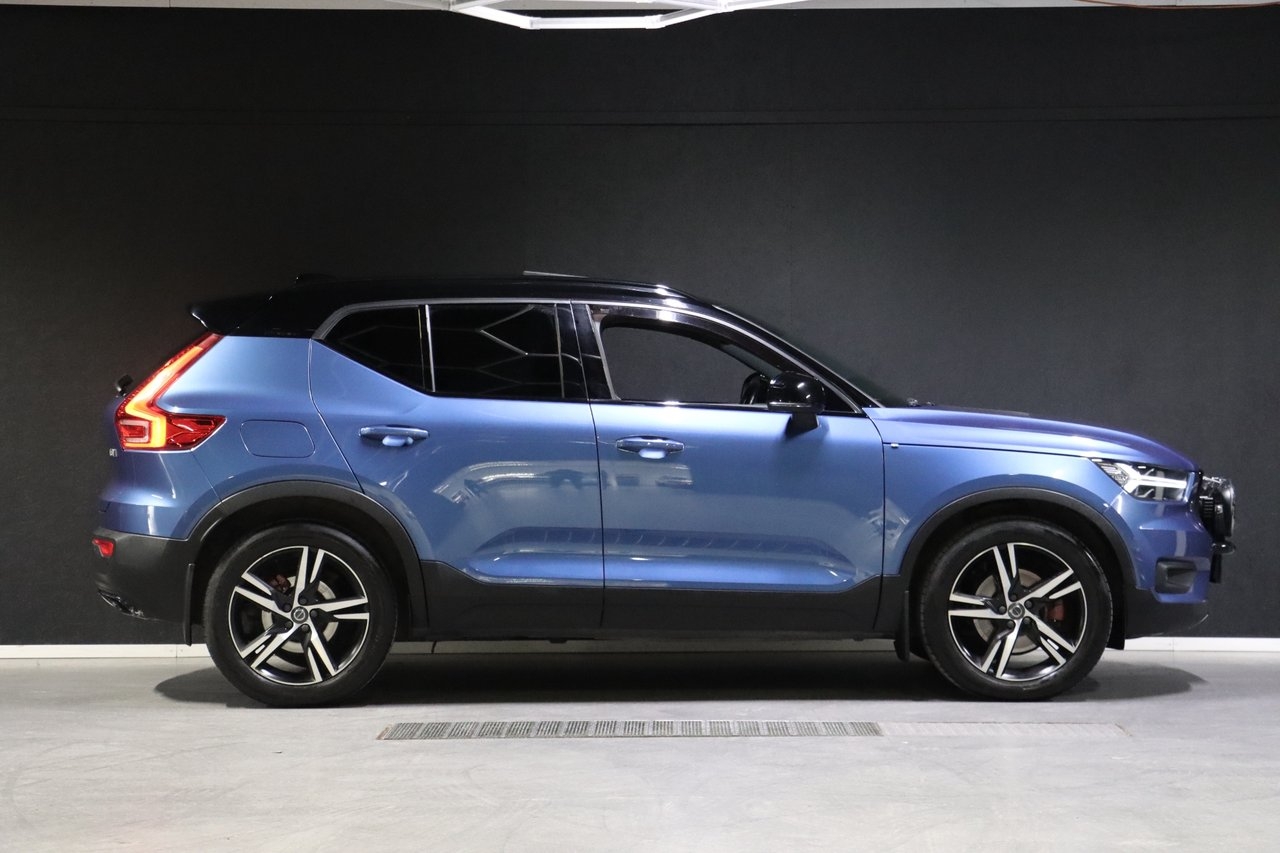 Volvo XC40 2018, kuva 7/10