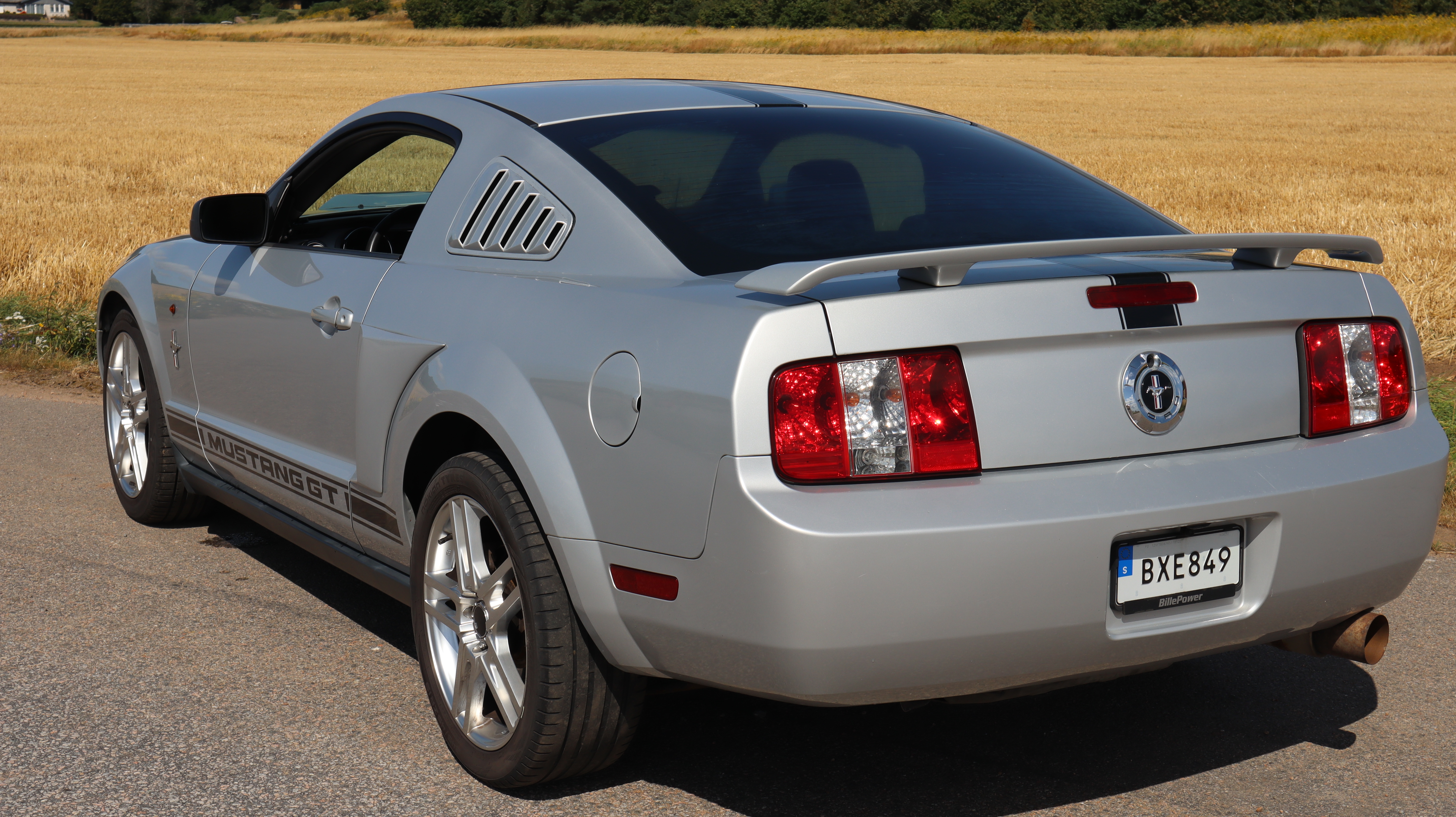 Ford Mustang PONY PACKAGE, V6 Automatisk 2006, kuva 2/10
