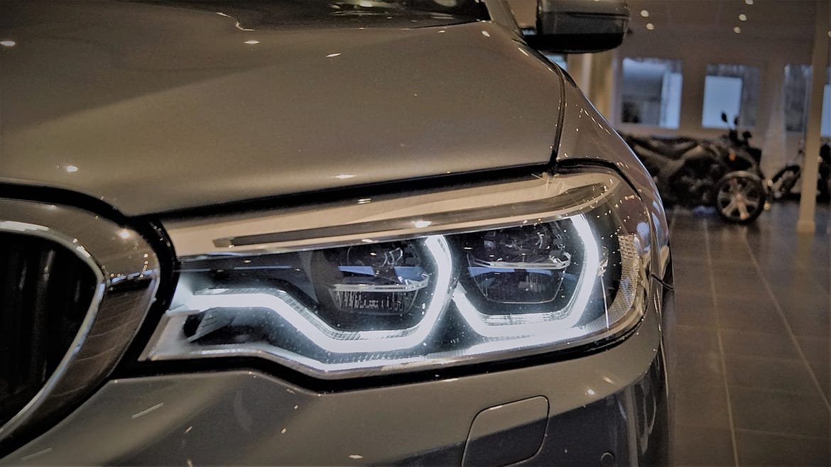 BMW 530 2018, bild 2/10