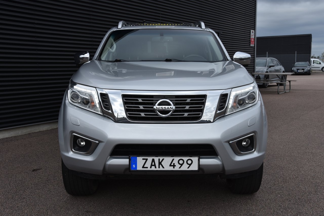 Nissan Navara Dubbelhytt 2.3 dCi 4WD 2018, bild 2/10