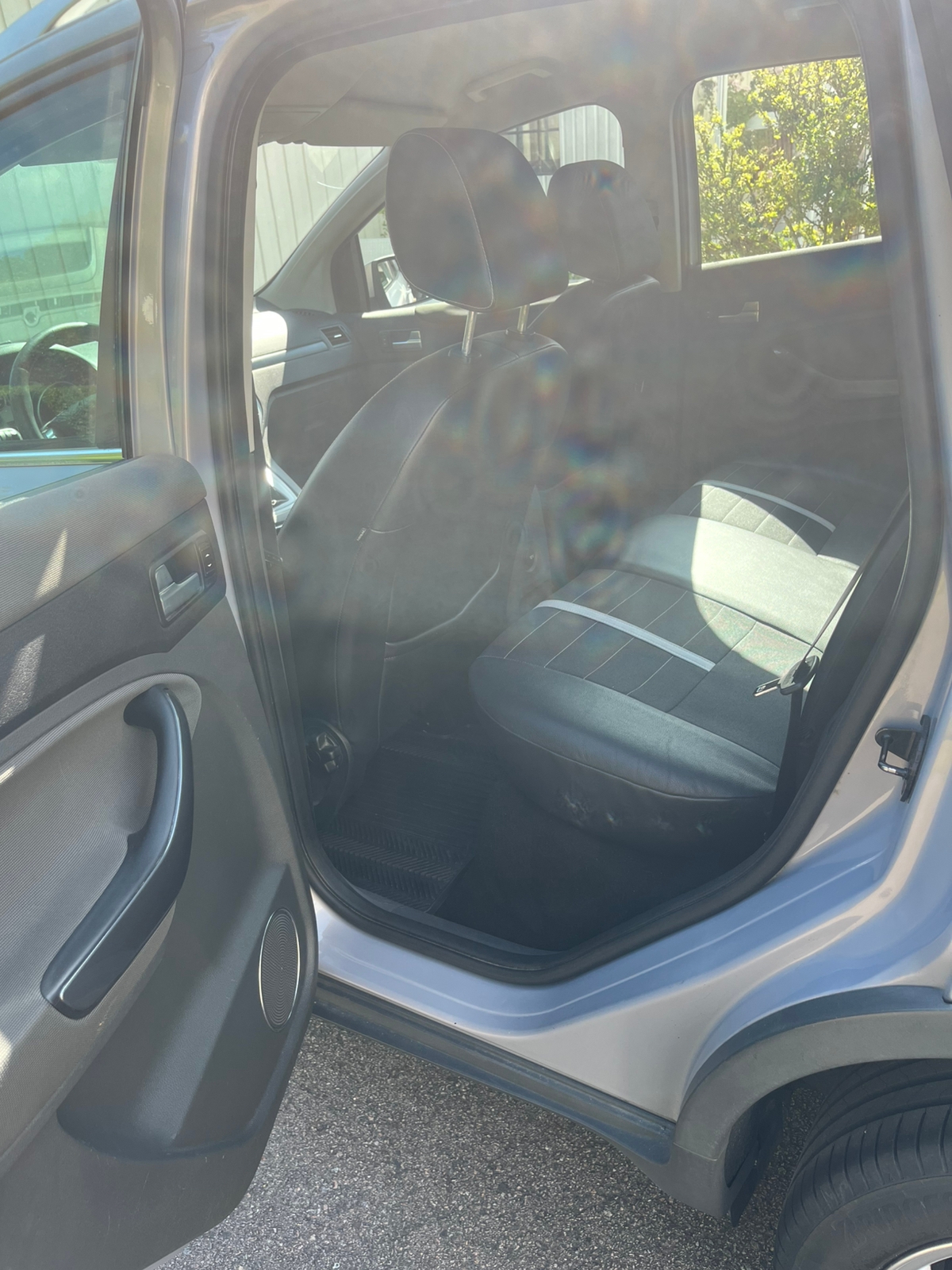 Ford Kuga 2.0 TDCi AWD Powershift 2011, kuva 3/9