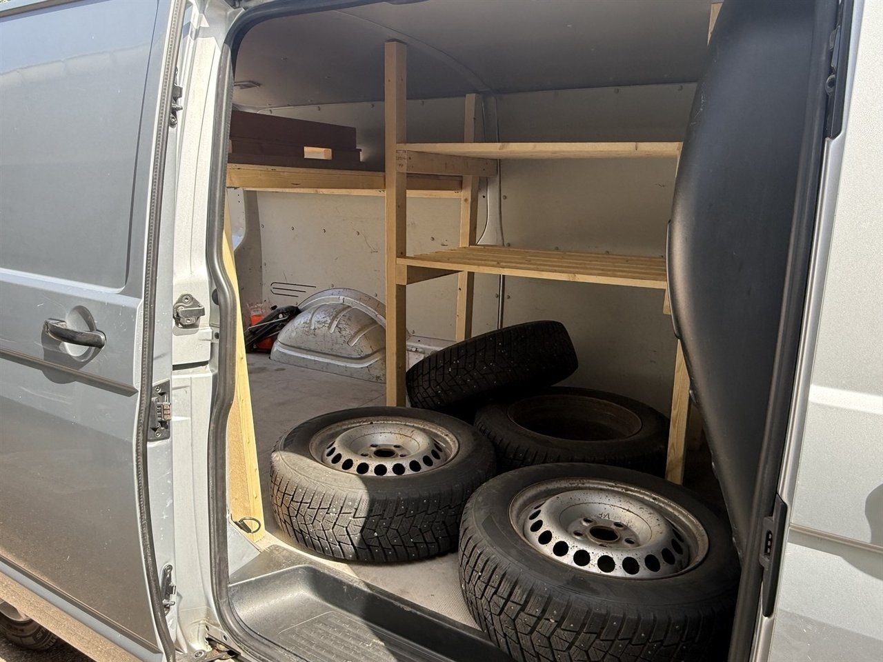 Volkswagen Transporter 2015, kuva 5/7