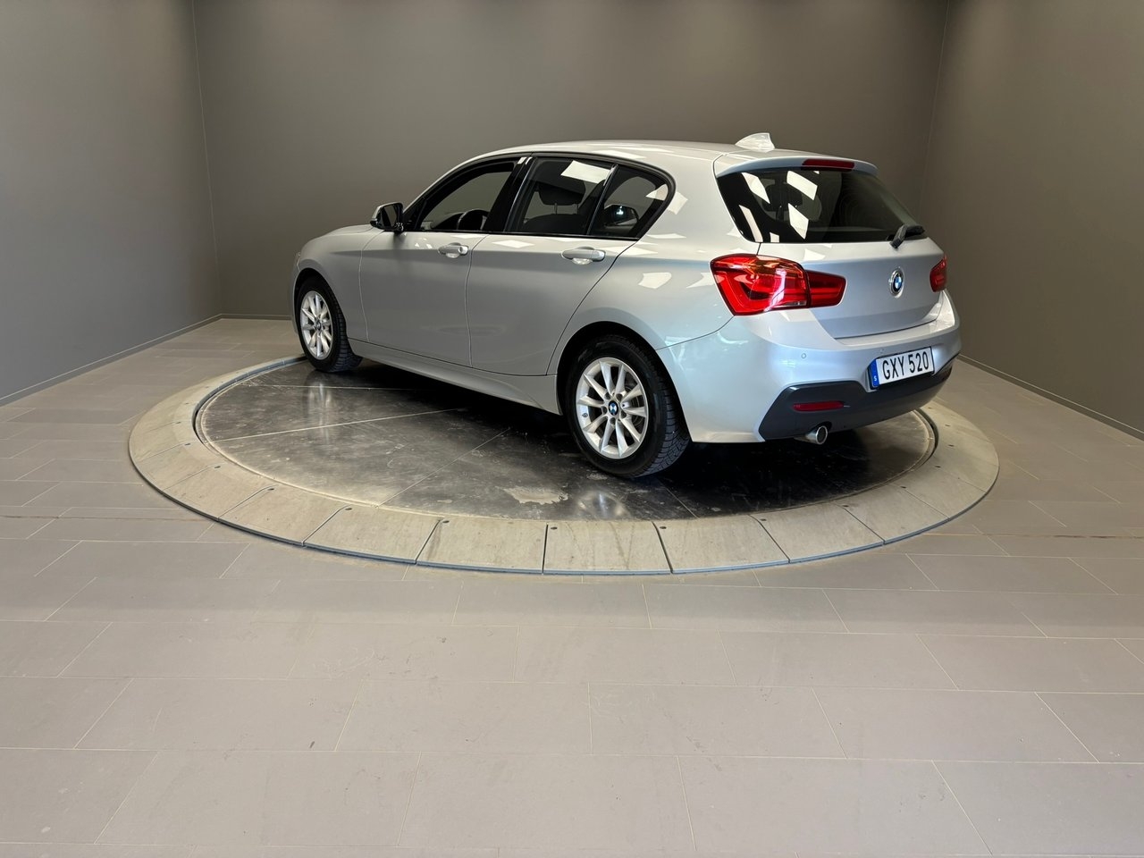 BMW 118 2017, bild 3/10