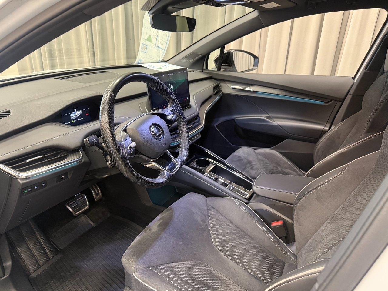 Skoda Enyaq 2023, kuva 7/10