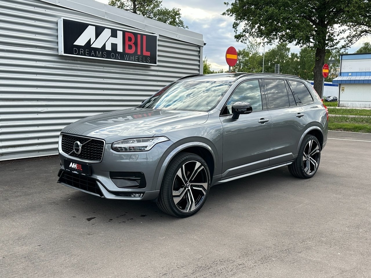 Volvo XC90