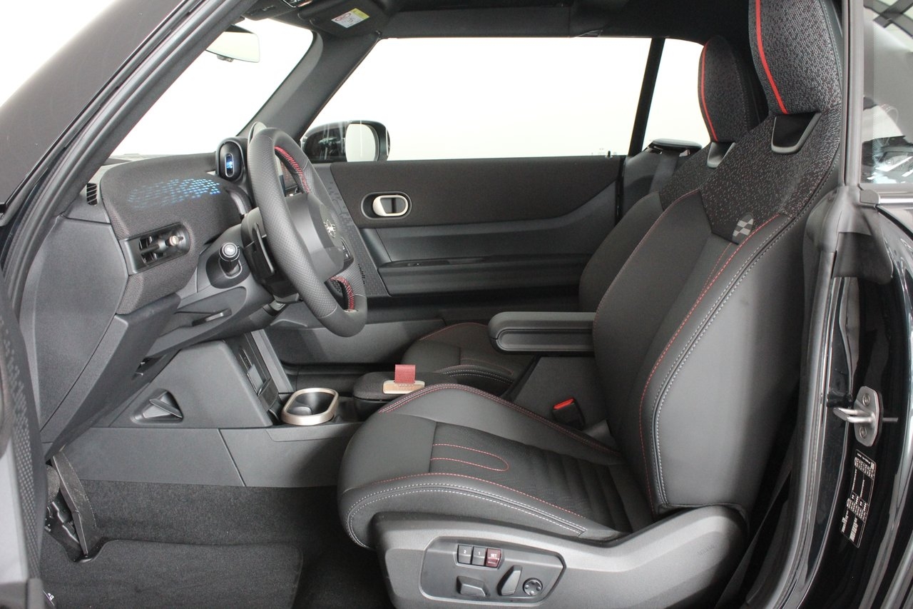 MINI Cooper C JCW H/K 2025, bild 7/10