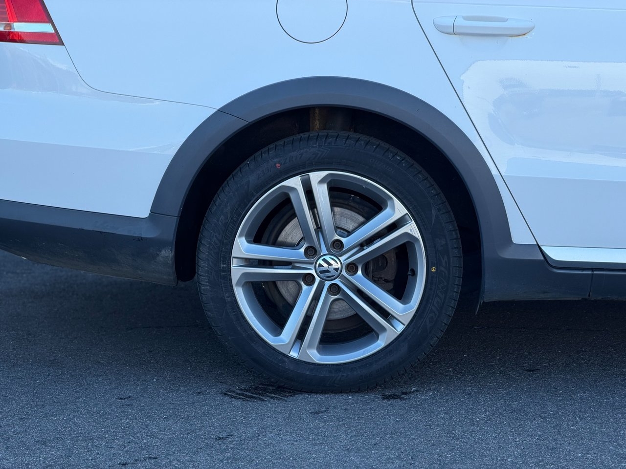 Volkswagen Passat 2015, bild 5/10