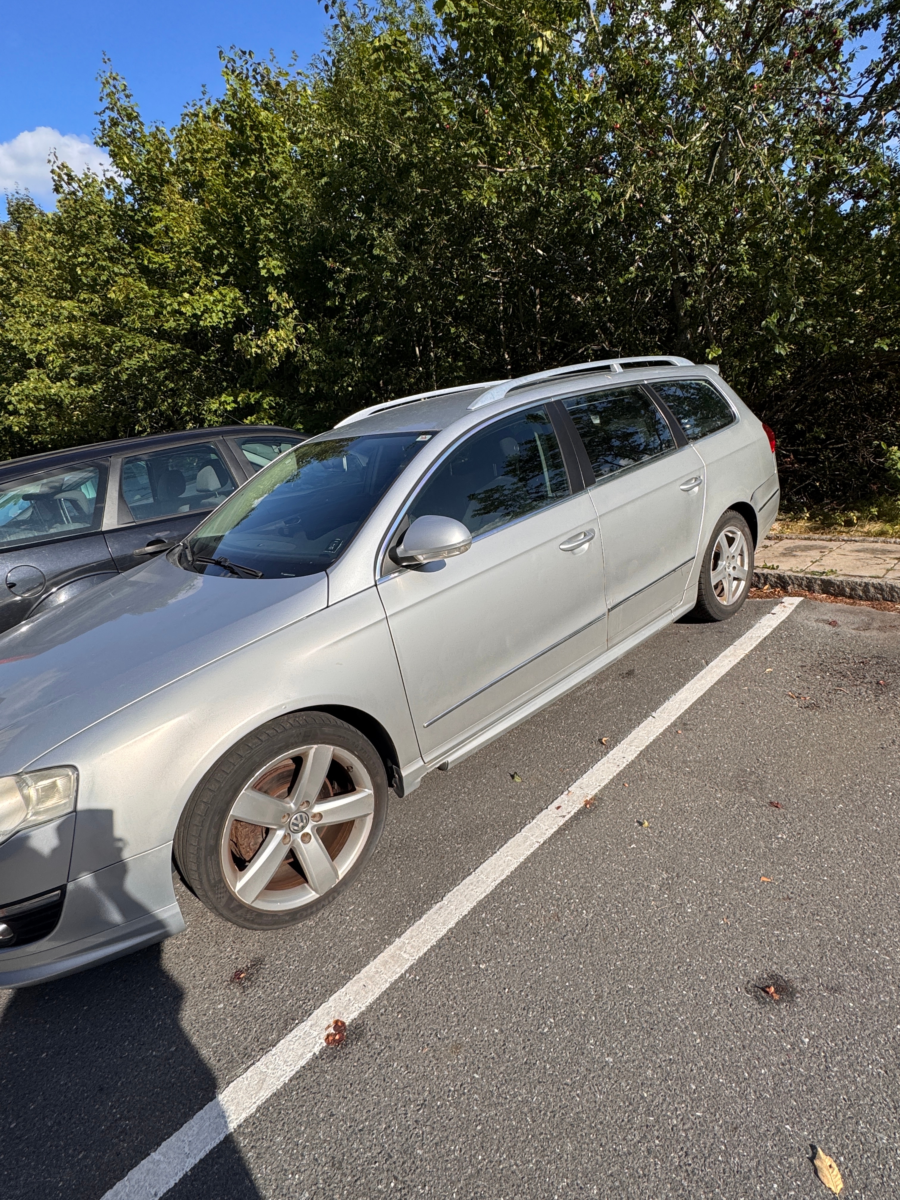 Volkswagen Passat 2010, bild 4/9