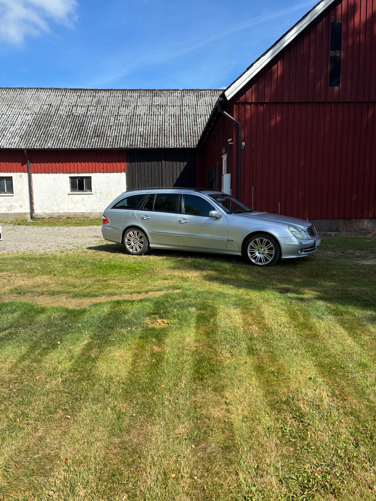 Mercedes-Benz E 320 T CDI 7G-Tronic 2006, bild 4/5