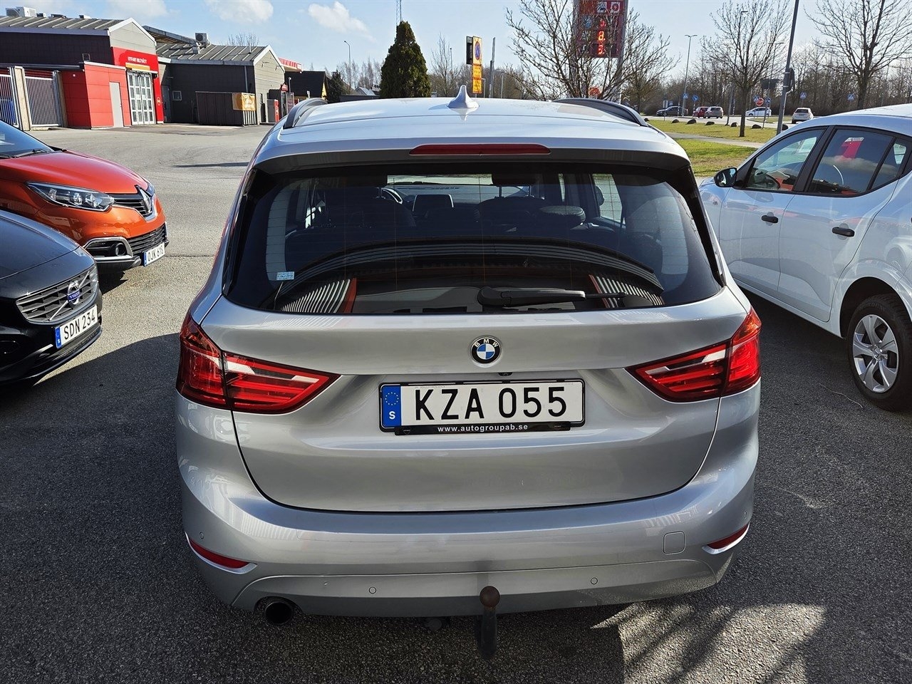 BMW 218 2016, bild 6/10