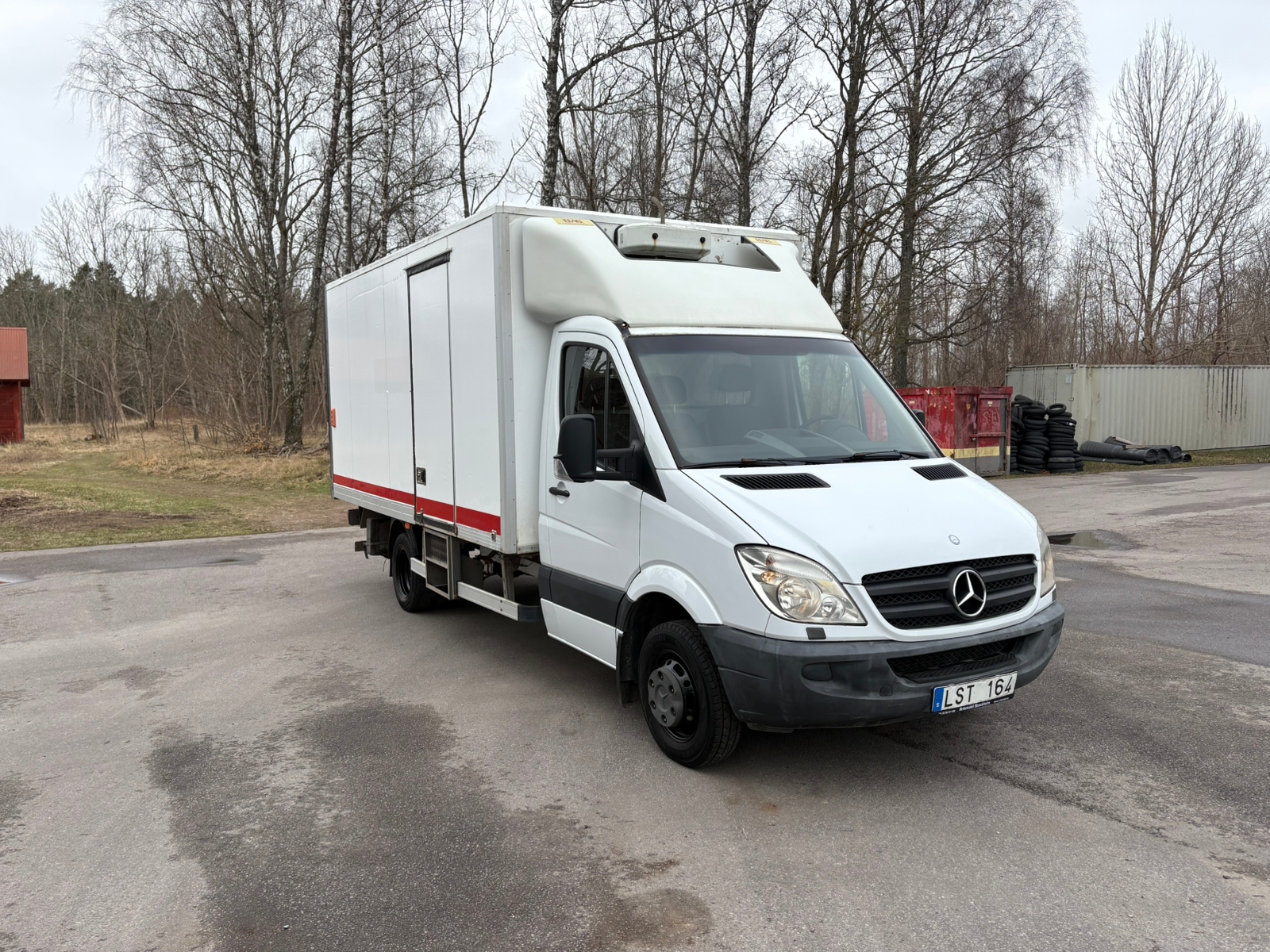 Mercedes-Benz Sprinter 2011, bild 2/10