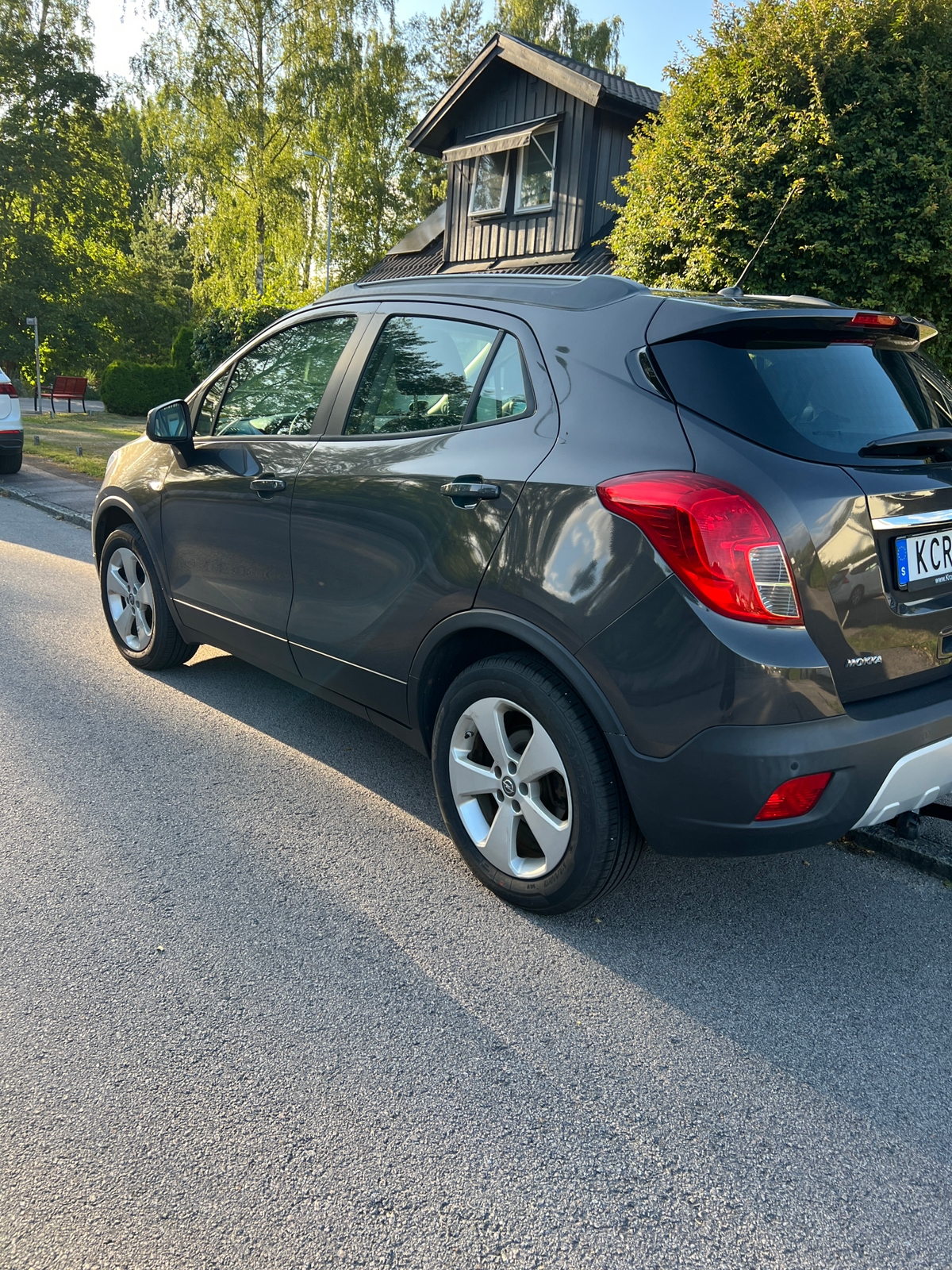 Opel Mokka 1.4 Turbo Manuell 2016, bild 2/6