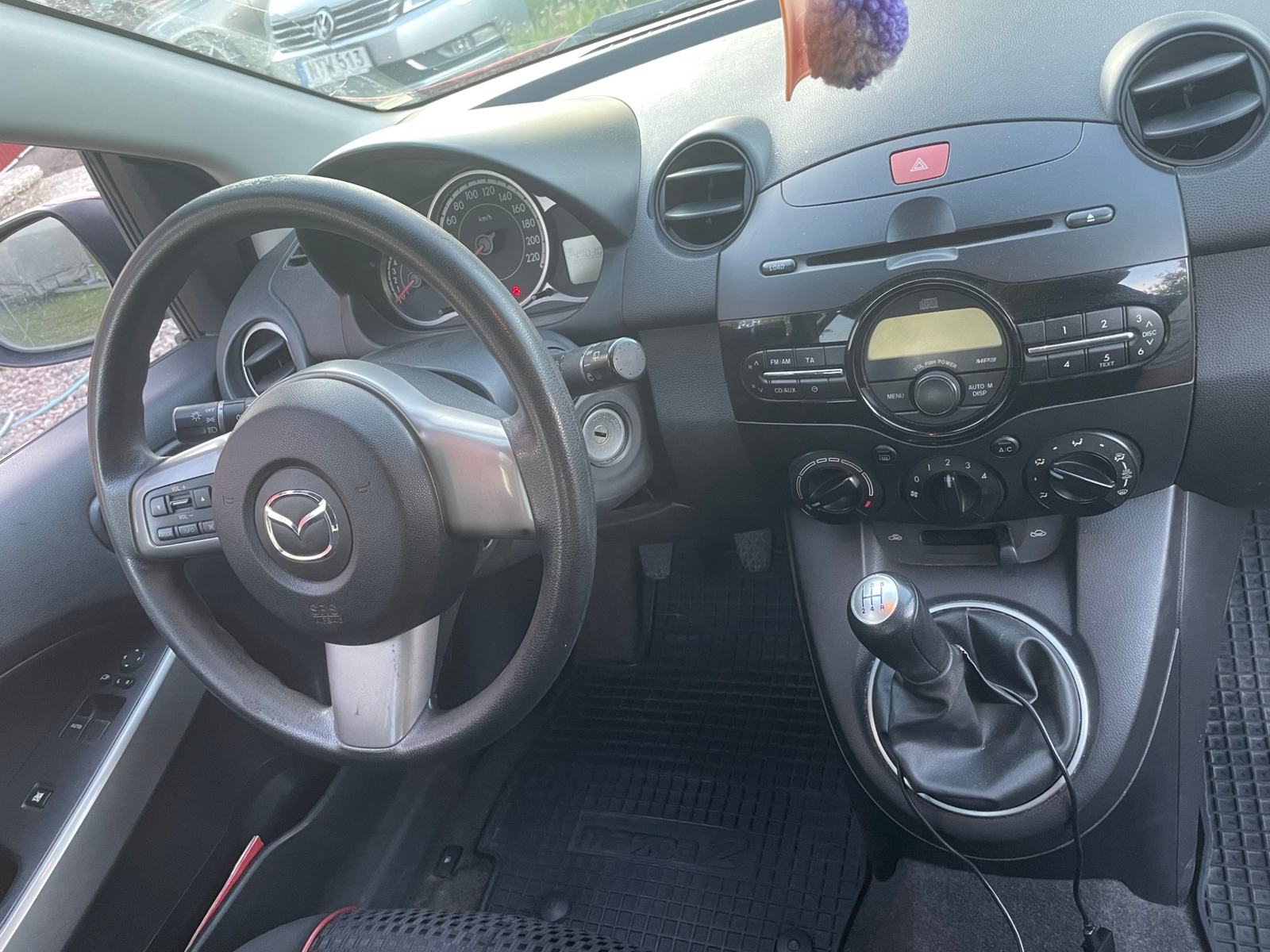 Mazda 2 5-dörrar 1.3 MZR Manuell 2011, bild 5/5