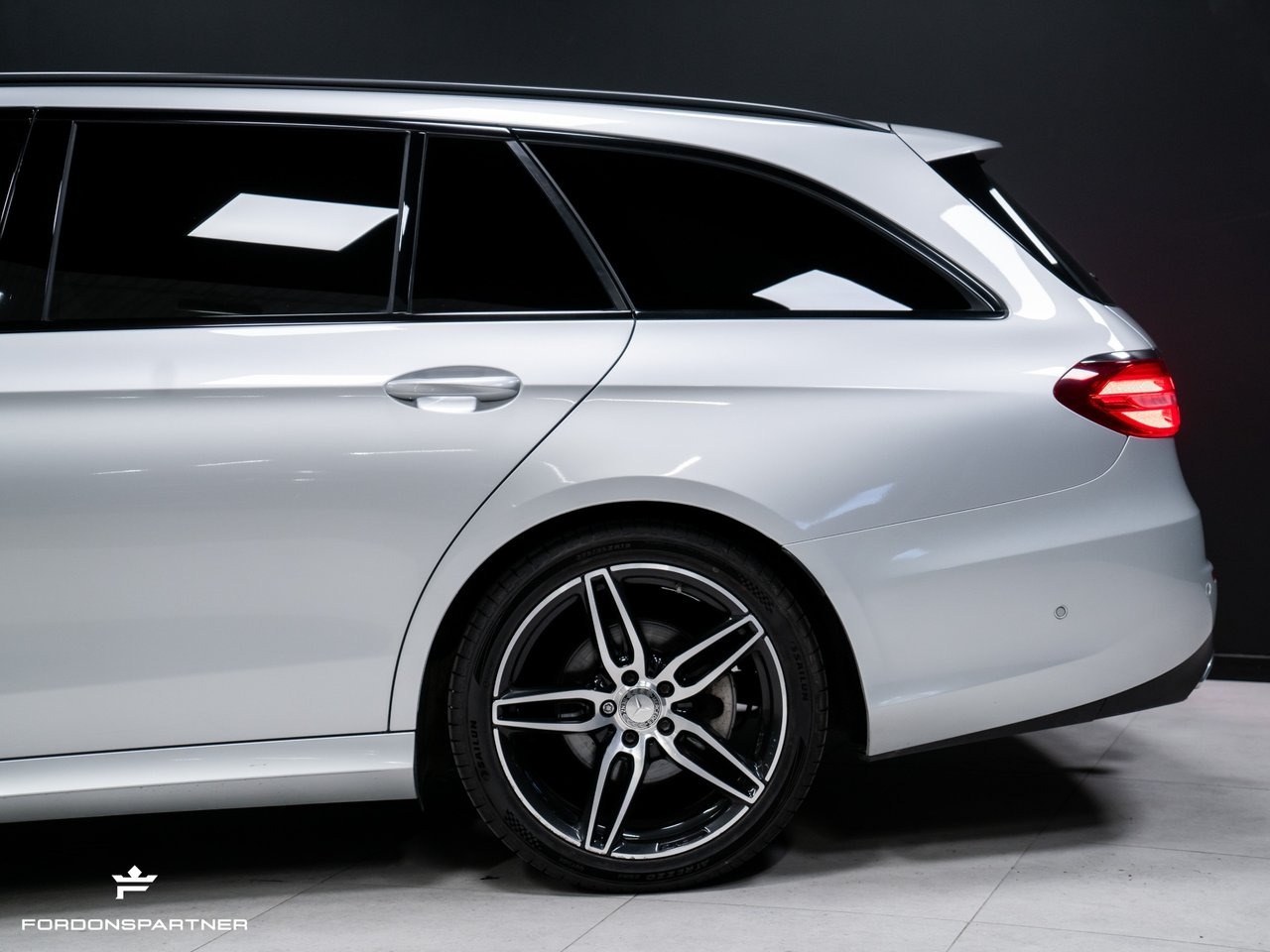 Mercedes-Benz E 2017, bild 6/10
