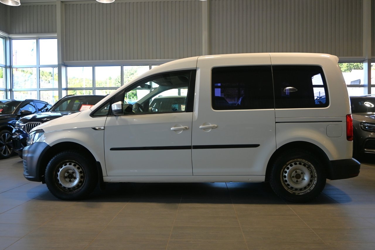 Volkswagen Caddy 2016, bild 2/10