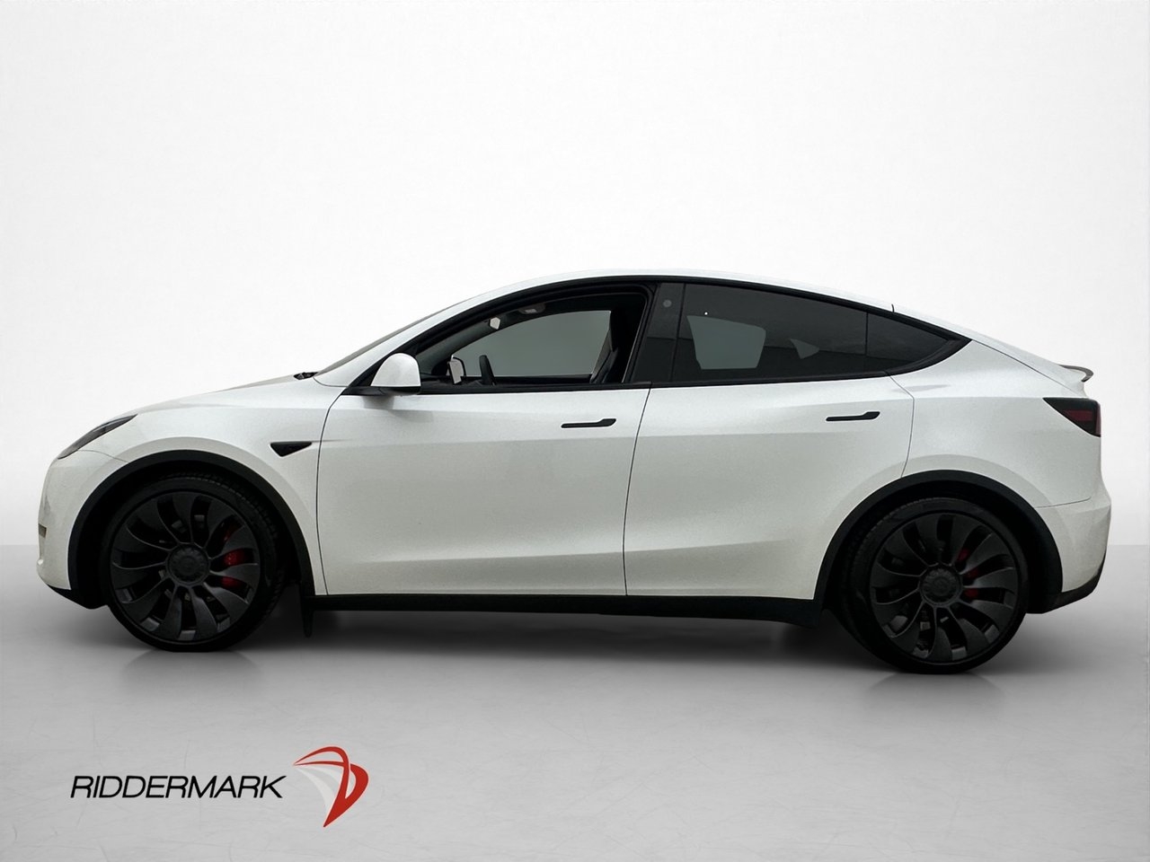 Tesla Model Y 2023, photo 5/33