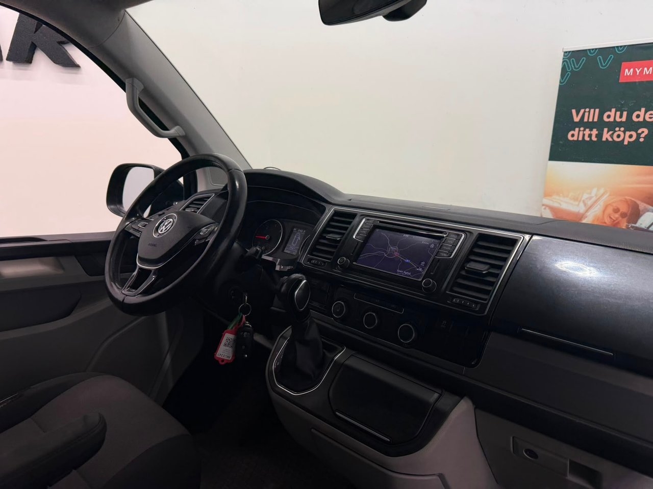 Volkswagen Transporter 2017, bild 2/10
