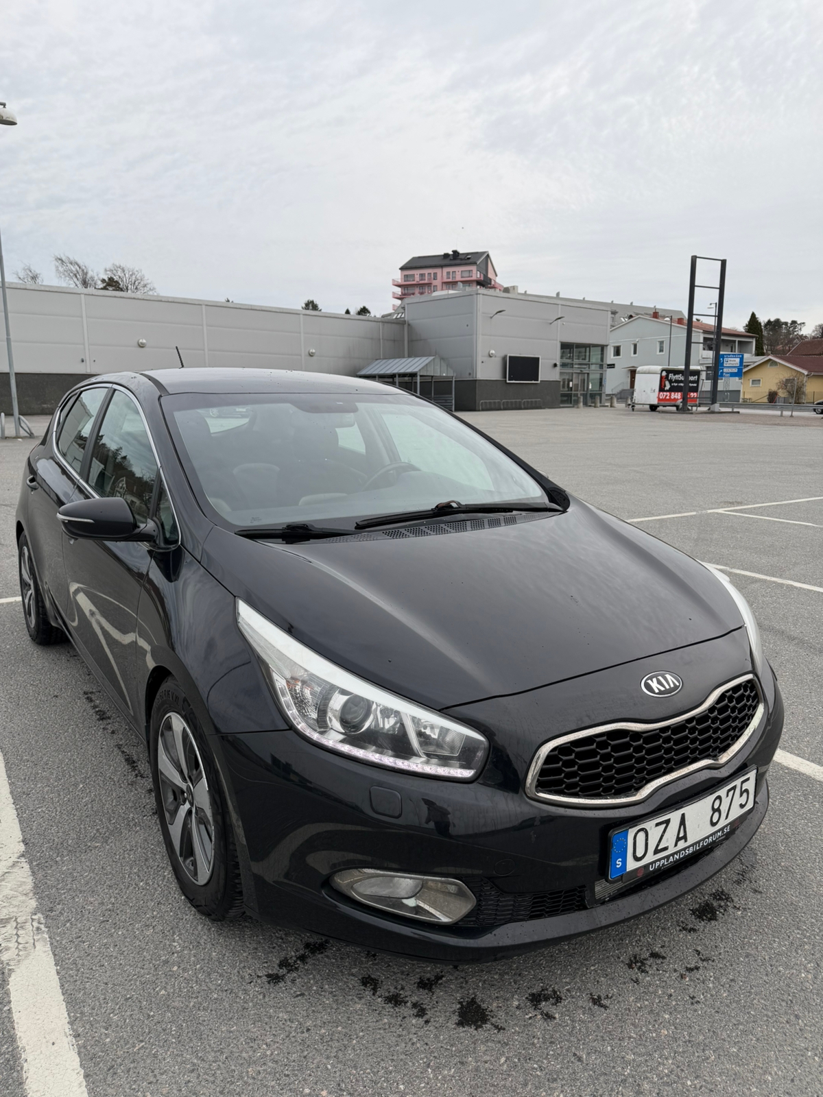 Kia Ceed 1.6 CRDi Manuell 2013, bild 6/6