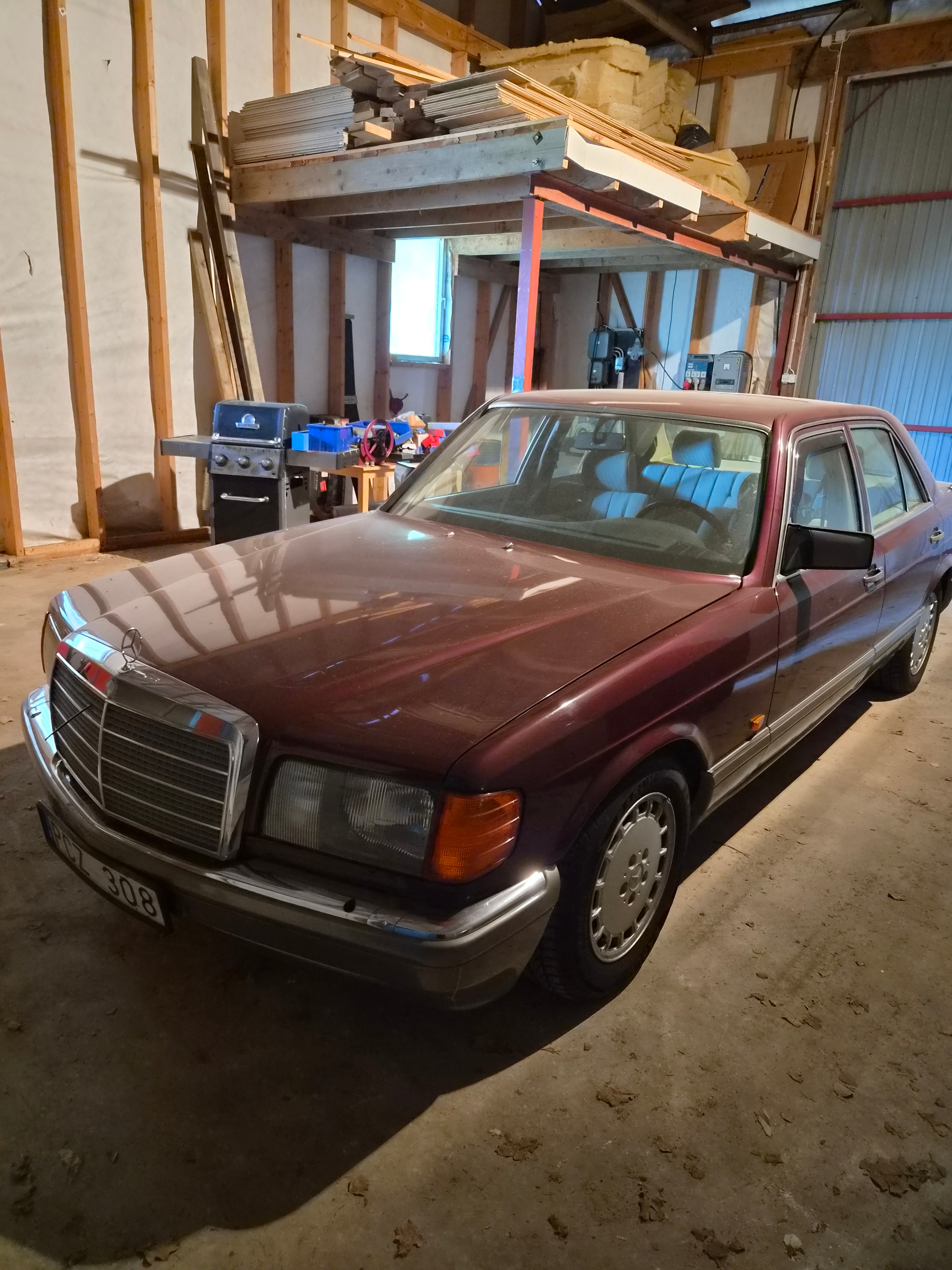 Mercedes-Benz 420