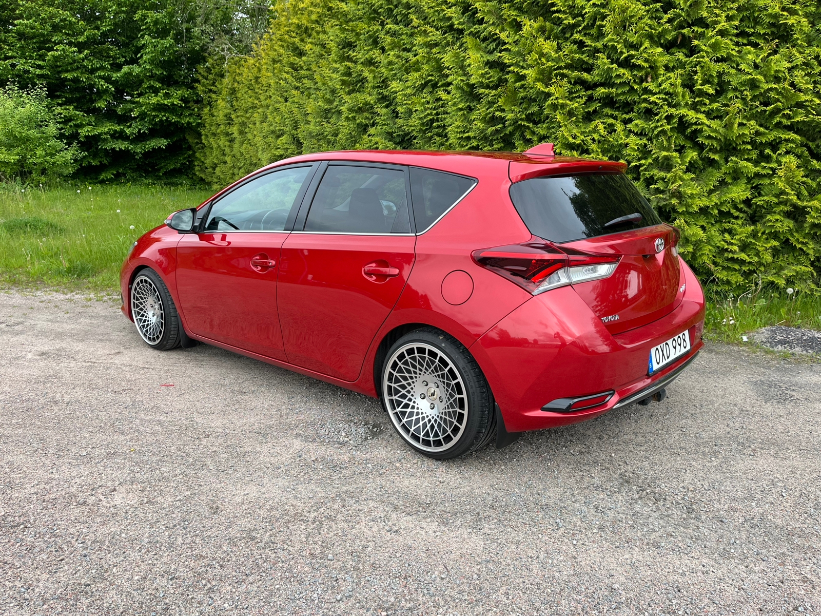 Toyota Auris 1.2 Turbo Manuell 2015, bild 2/9