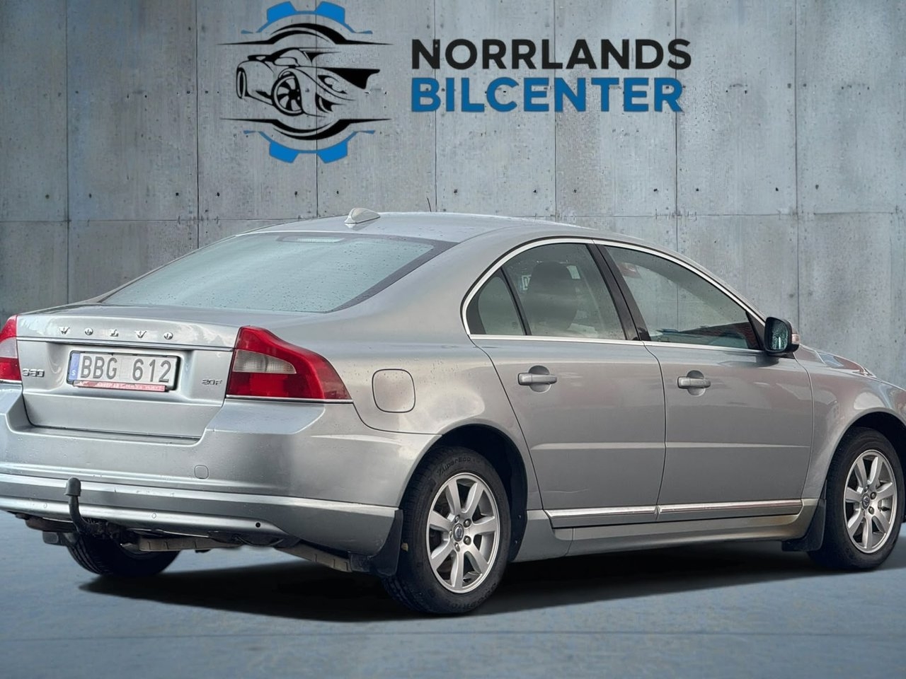 Volvo S80 2.0F Momentum 2010, kuva 4/10