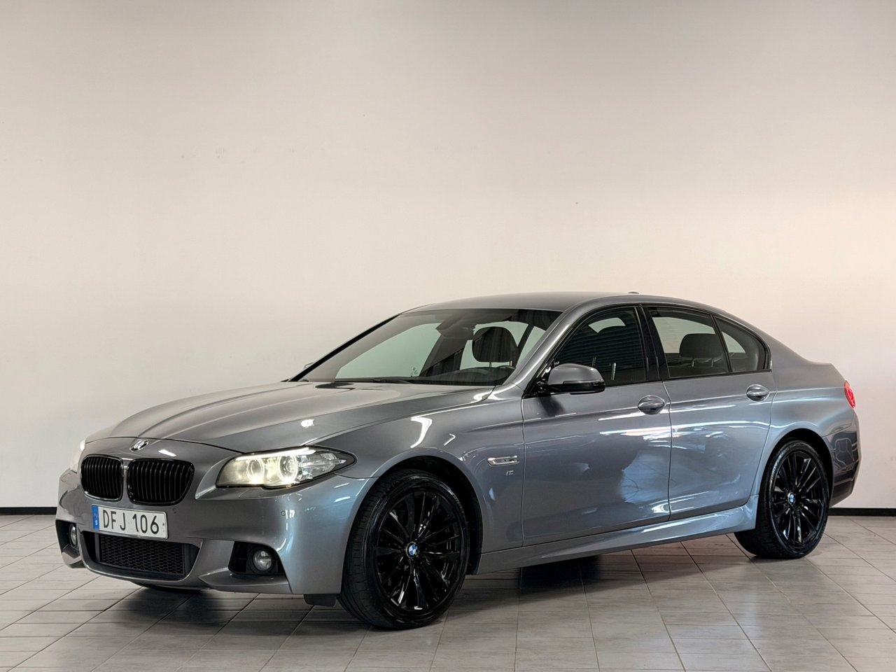 BMW 520 d xDrive Sedan Facelift 2014, bild 3/10
