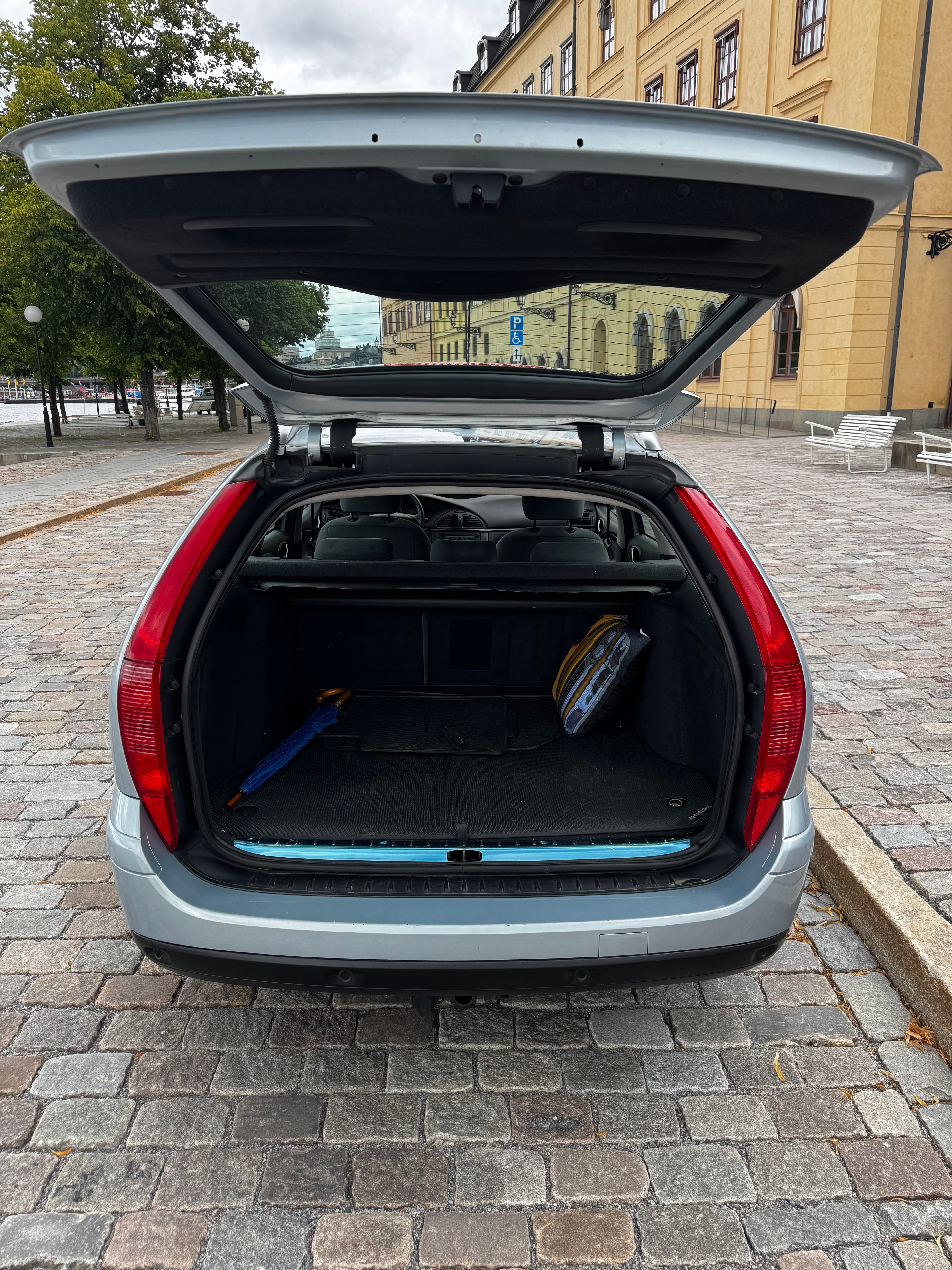Citroen C5 Wagon 2.0 HDiF Automatisk 2006, photo 6/7