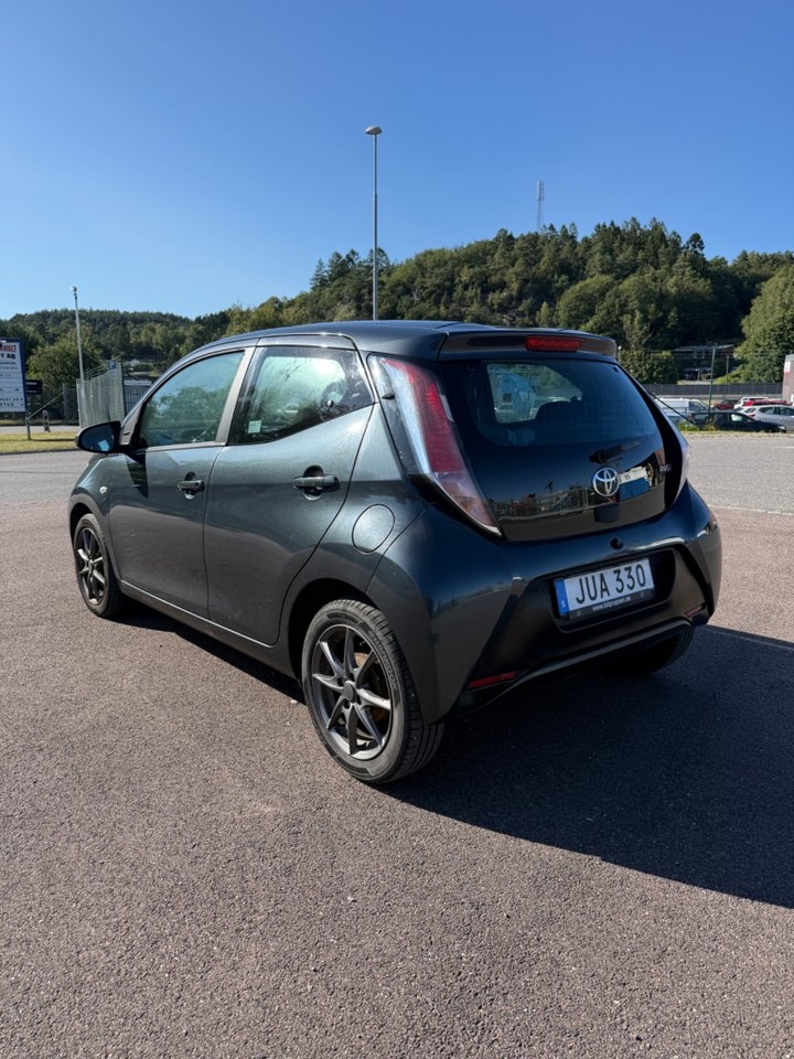 Toyota Aygo 2015, bild 5/10