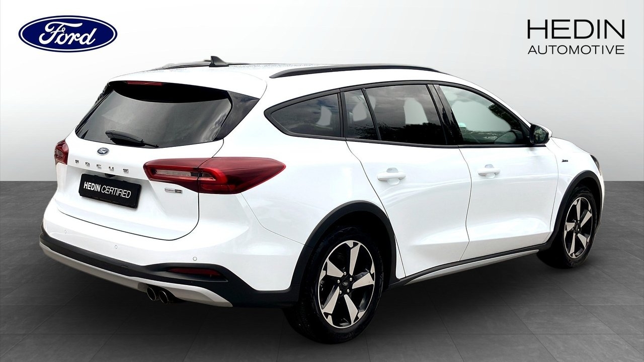 Ford Focus 2023, bild 2/10