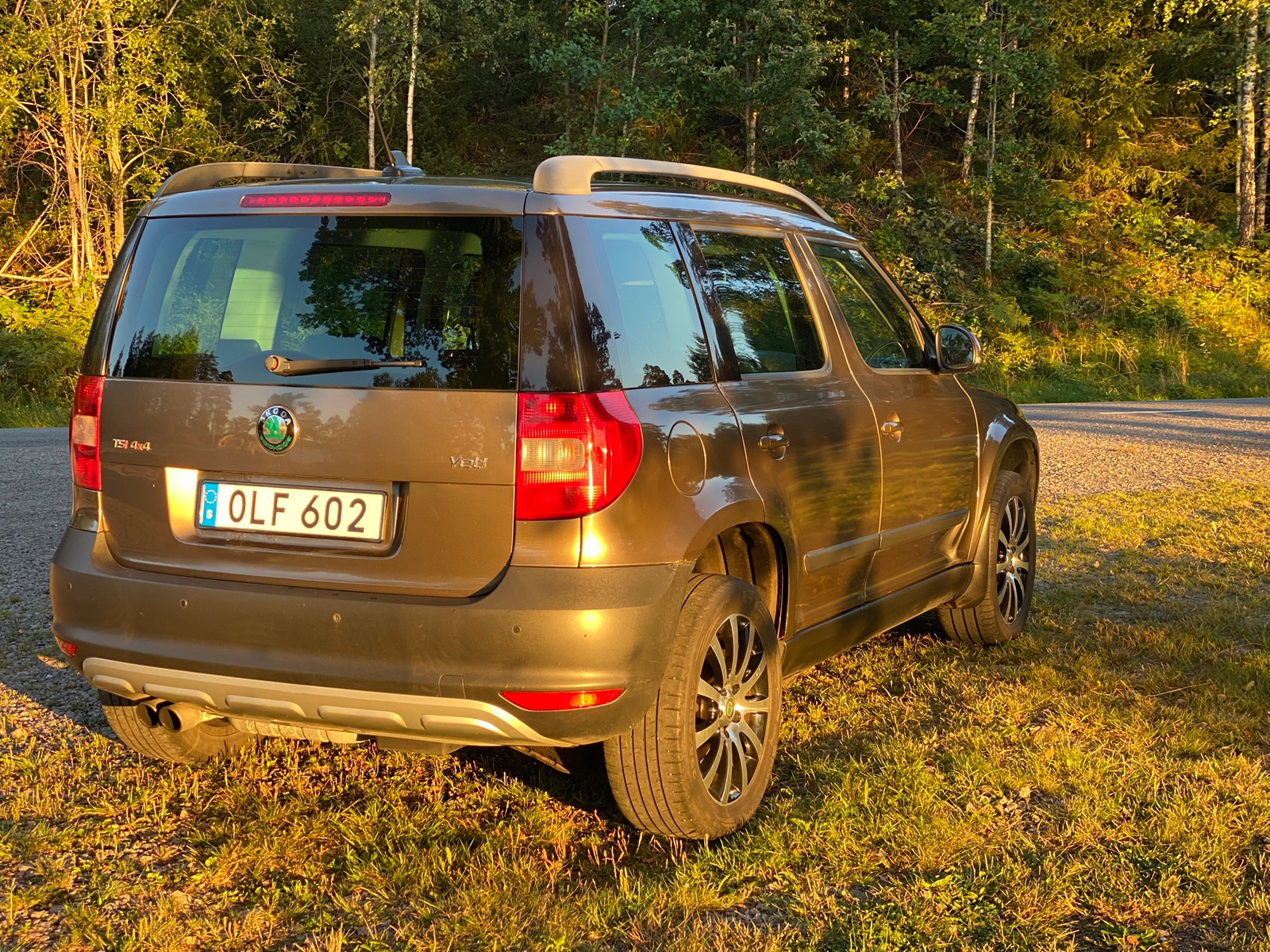 Skoda Yeti 1.8 TSI 4x4 Manuell 2010, bild 3/5