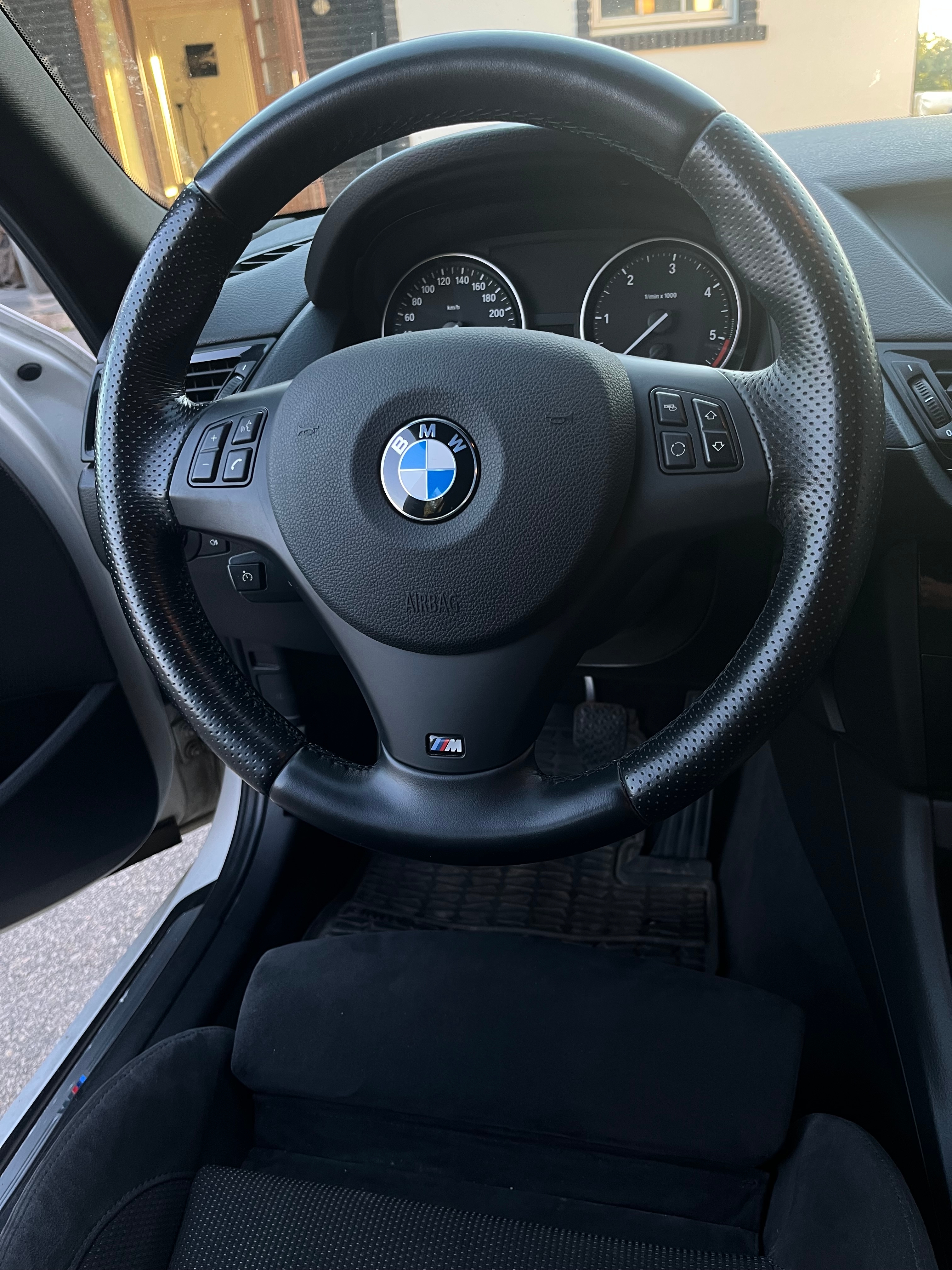 BMW X1 xDrive 20d 2014, bild 7/14