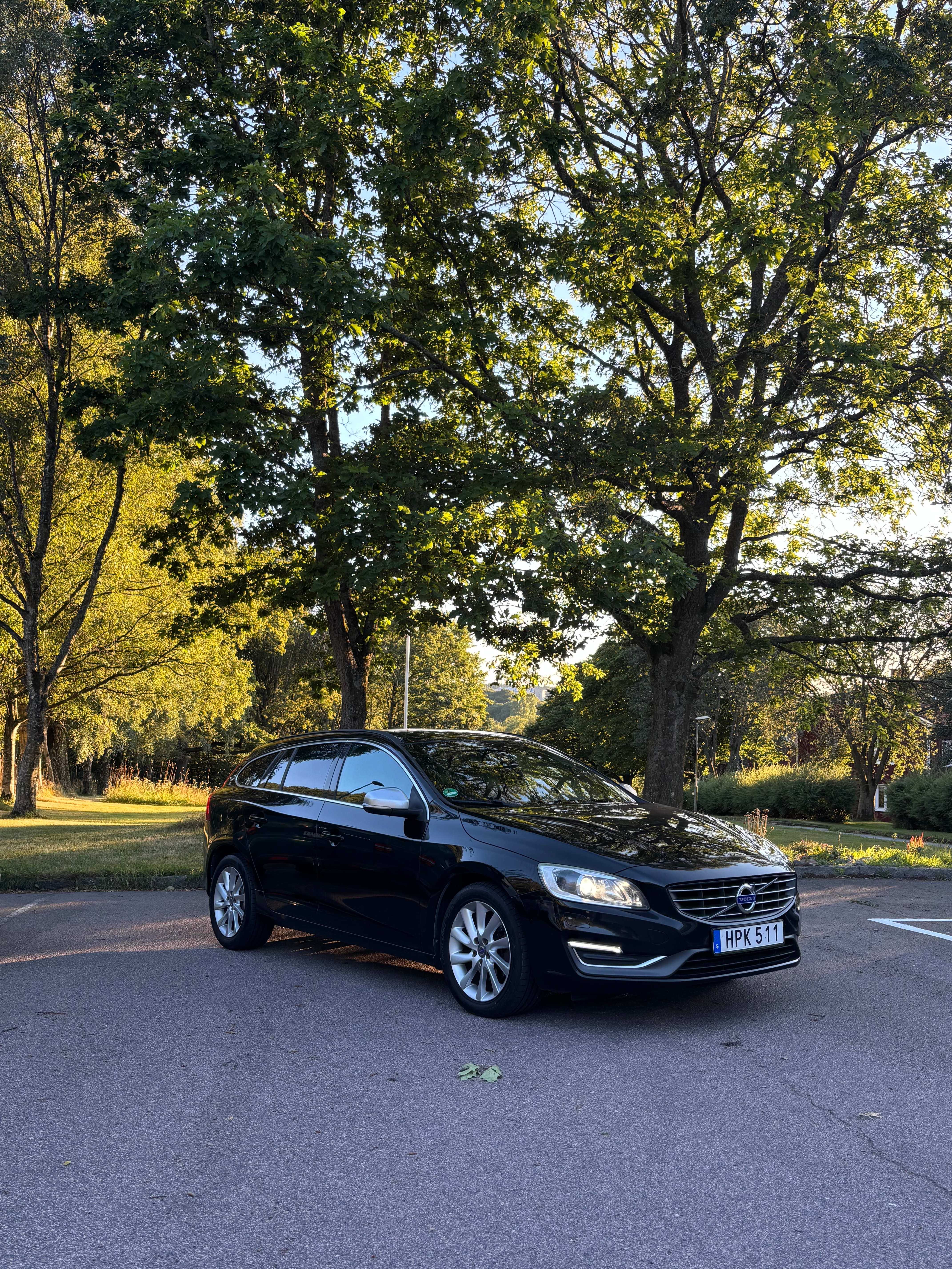 Volvo V60 D4 Geartronic 2015, bild 2/10