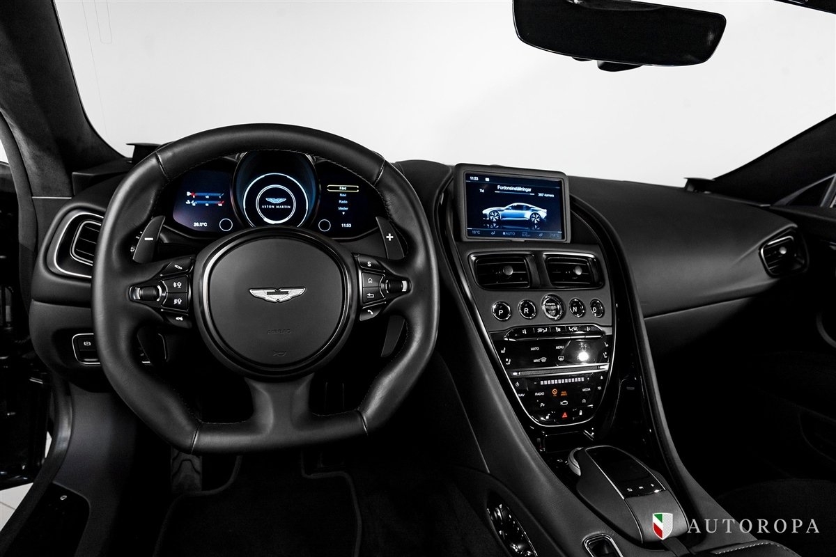Aston Martin DBS V12 5.0l V12 725hk 2023, bild 7/10