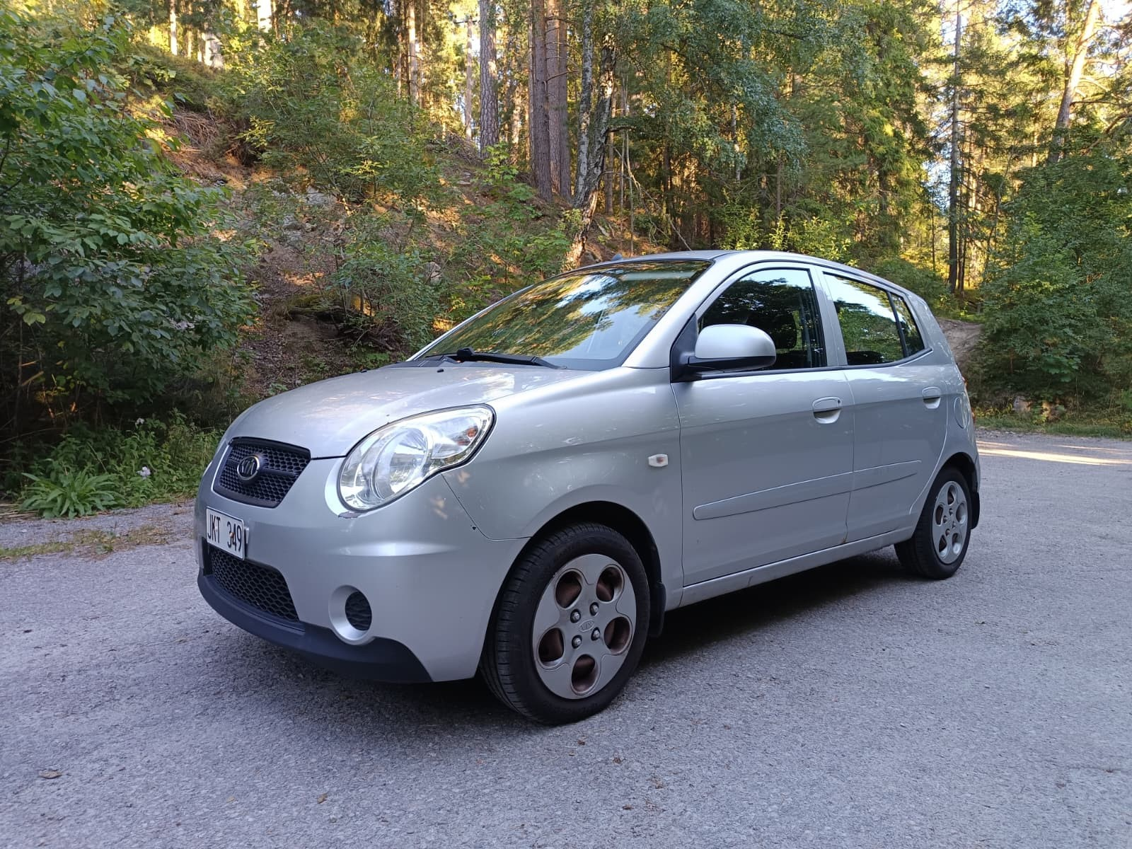 Kia Picanto 1.1 Manuell 2009, bild 2/13