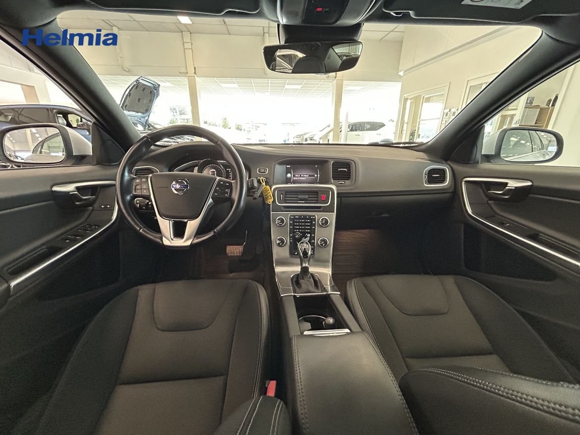 Volvo S60 D3 Classic Momentum 2018, bild 7/9