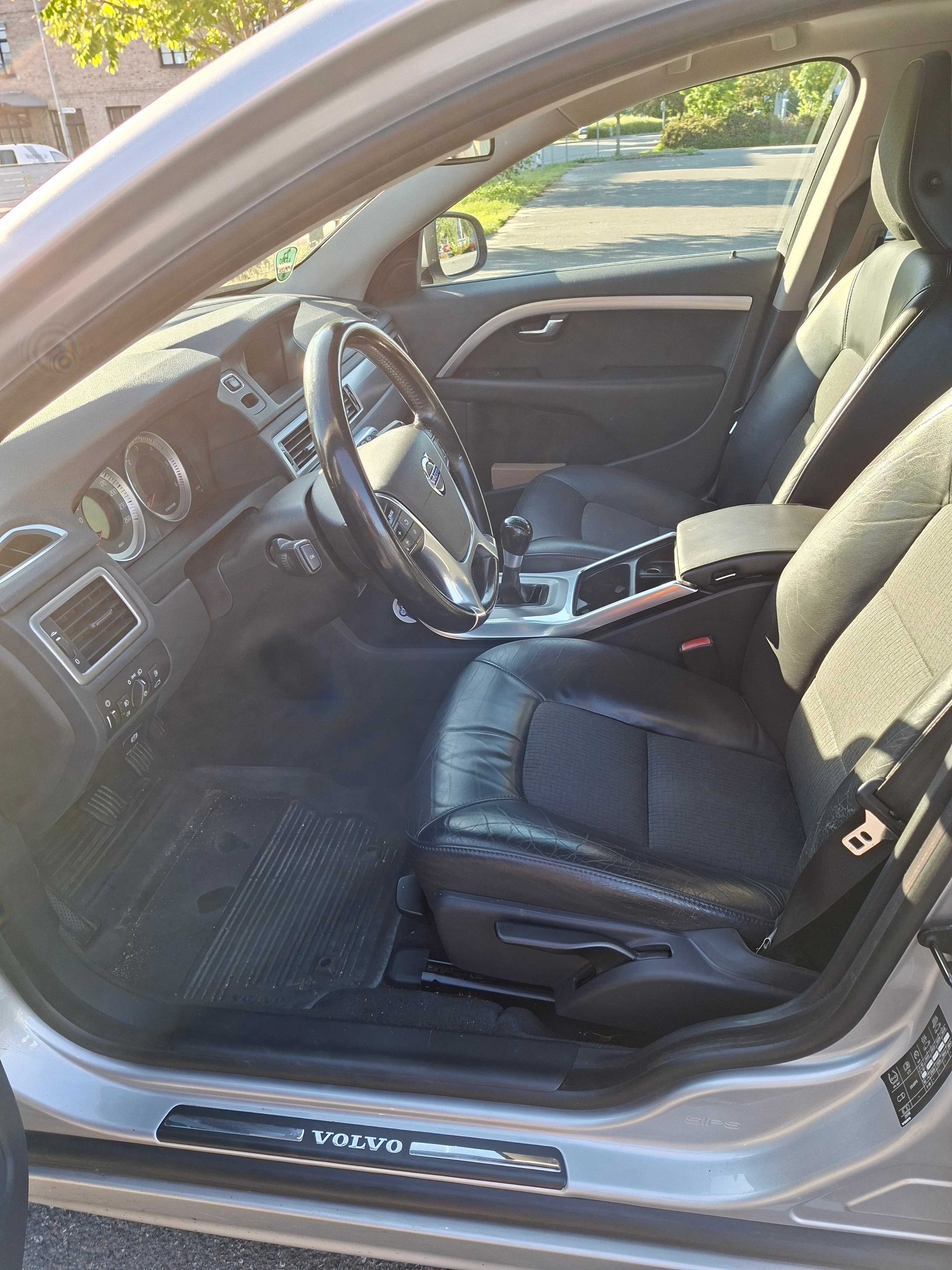 Volvo V70 D3 Manuell Summum 2013, bild 6/9