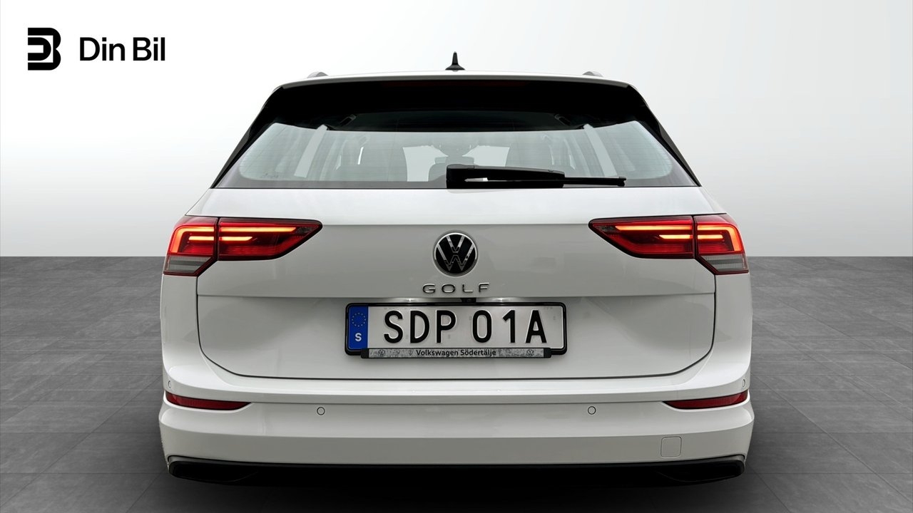 Volkswagen Golf 2022, photo 5/18