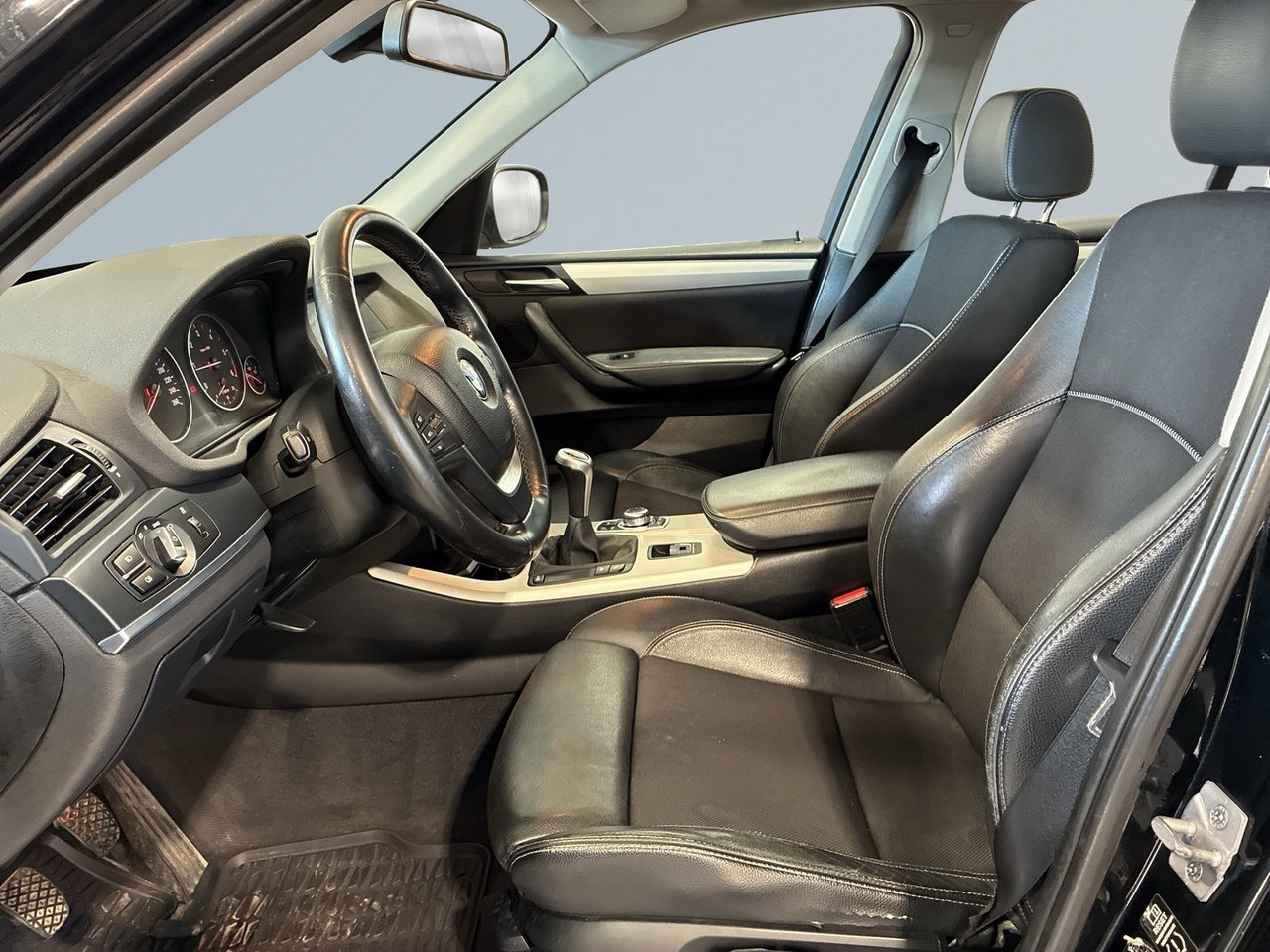 BMW X3 2011, kuva 7/20
