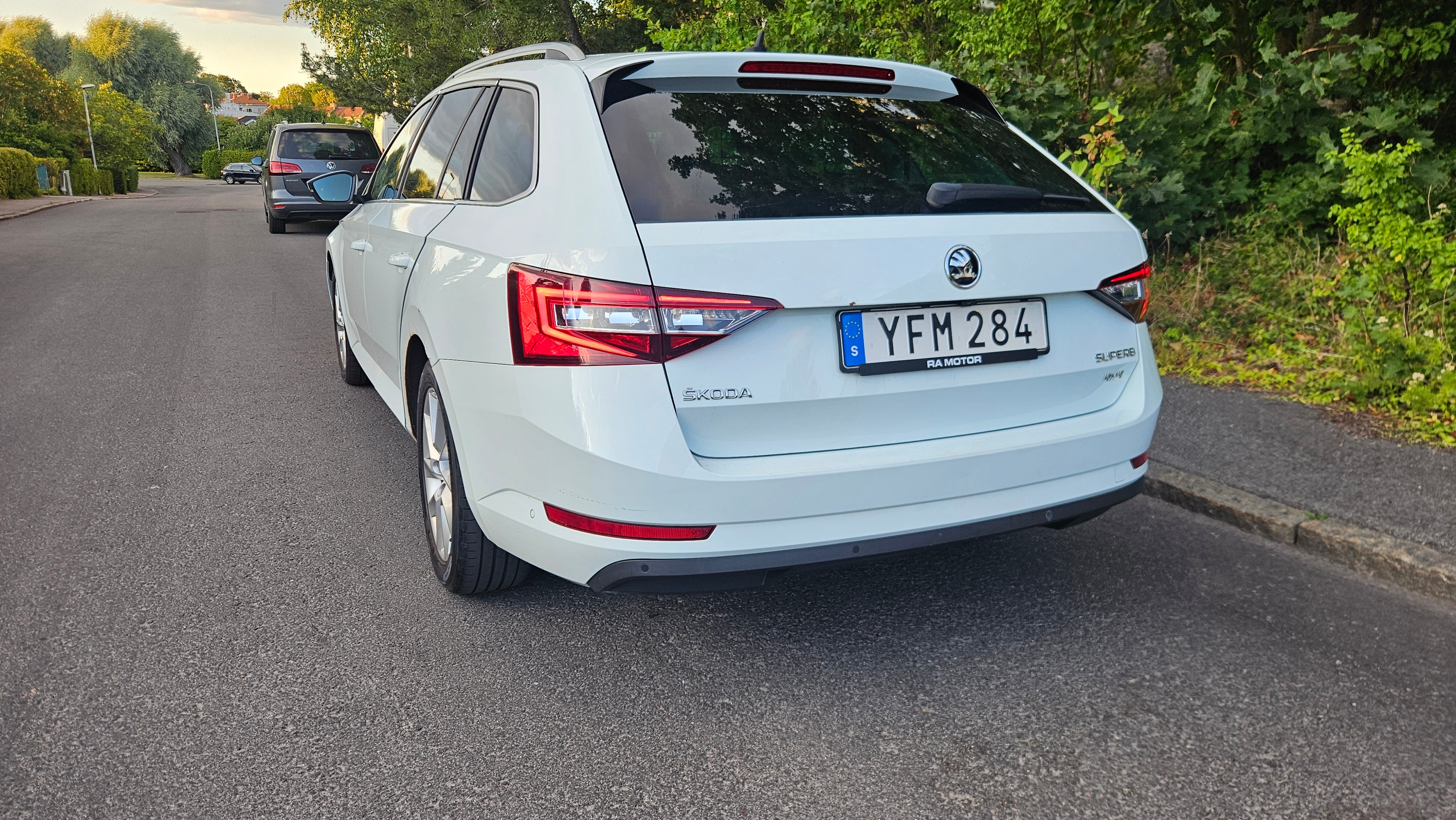 Skoda Superb 2017, bild 3/10