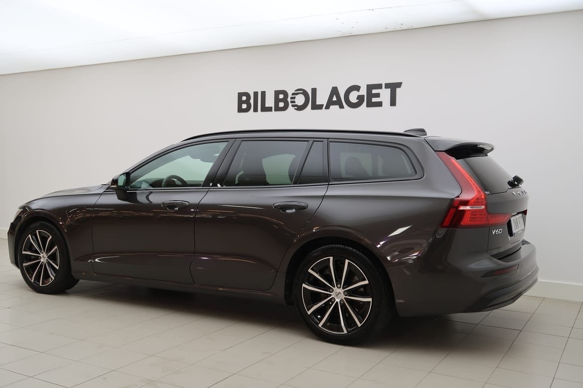 Volvo V60 T6 Plus Dark 2025, bild 3/10