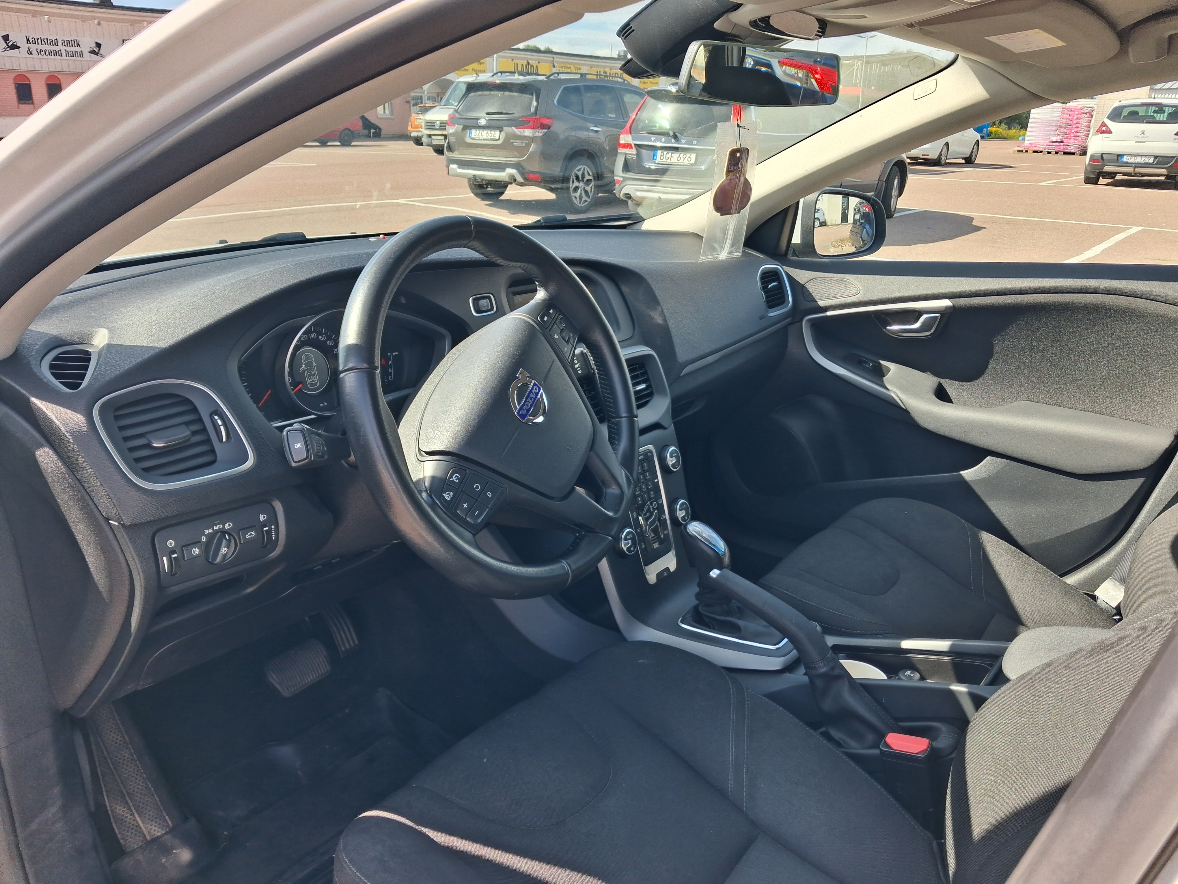 Volvo V40 T2 Geartronic 2016, bild 5/8