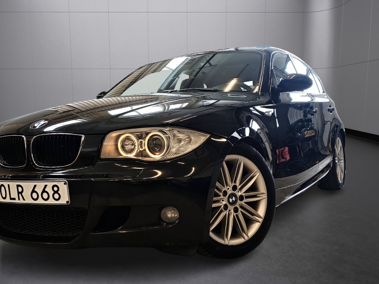 BMW 120 2007, kuva 2/10