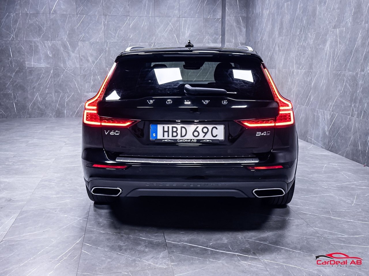 Volvo V60 Cross Country 2022, bild 6/10