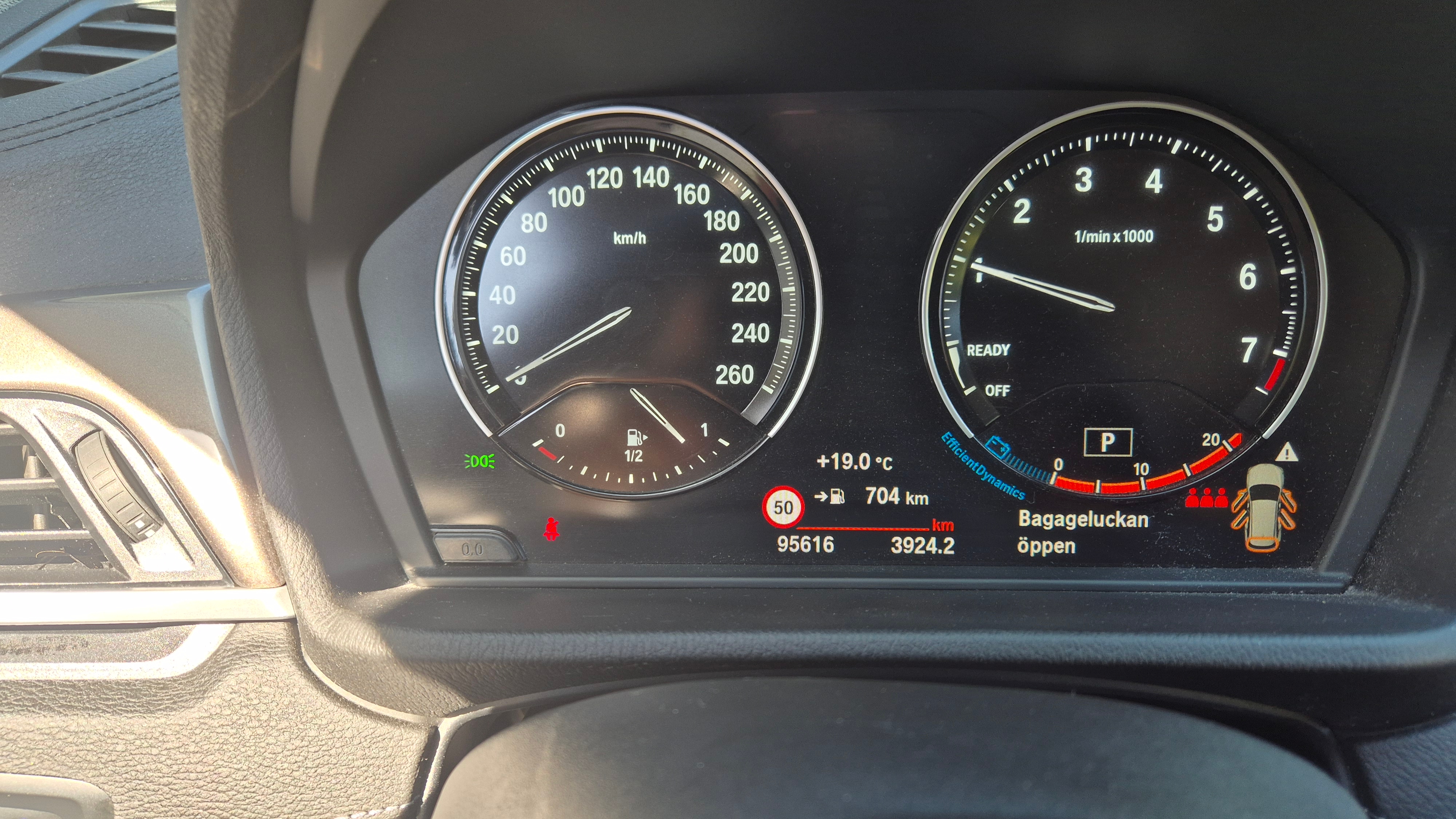 BMW X1 sDrive20i Steptronic 2020, bild 4/6