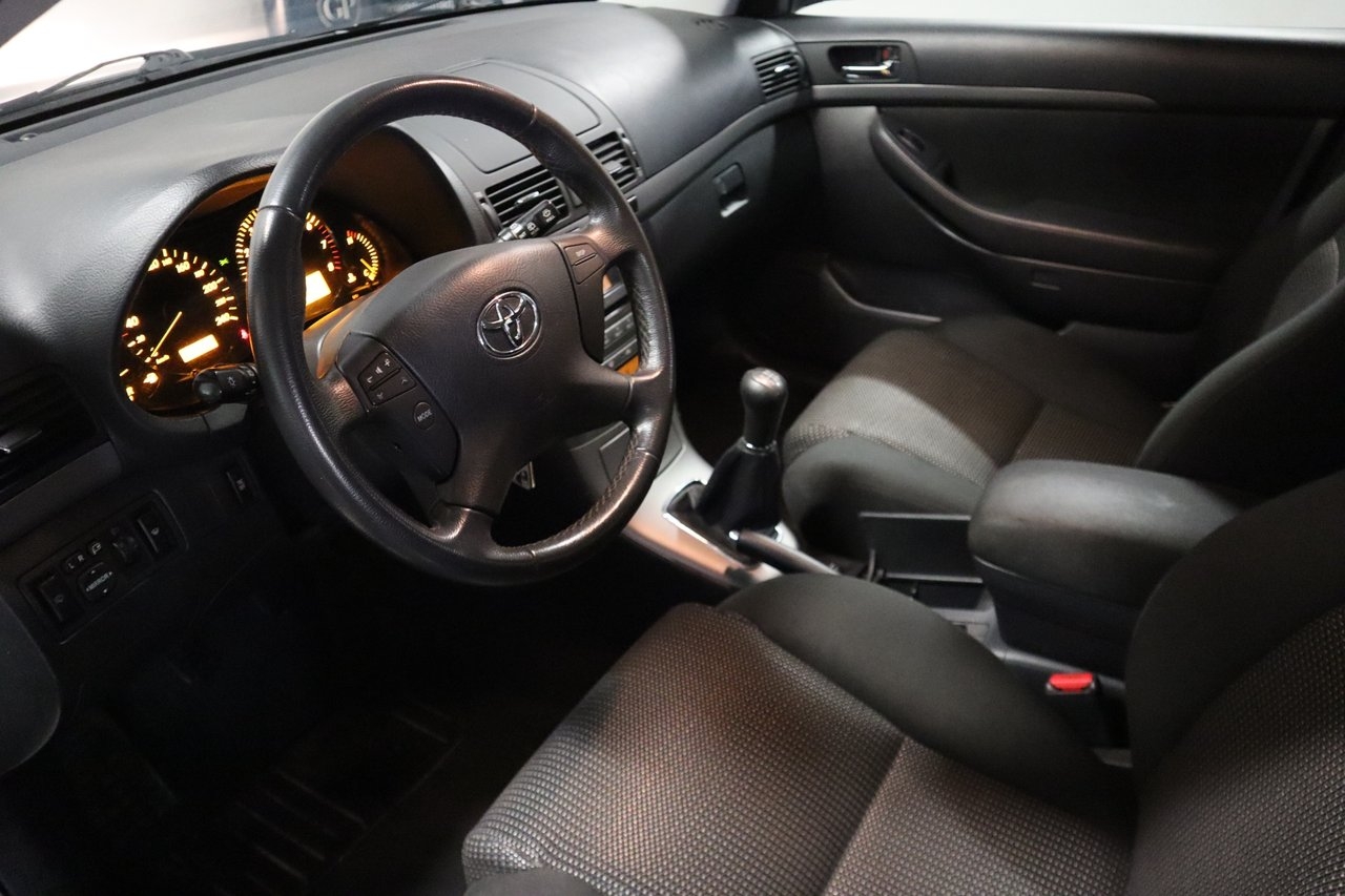 Toyota Avensis 2007, kuva 7/10